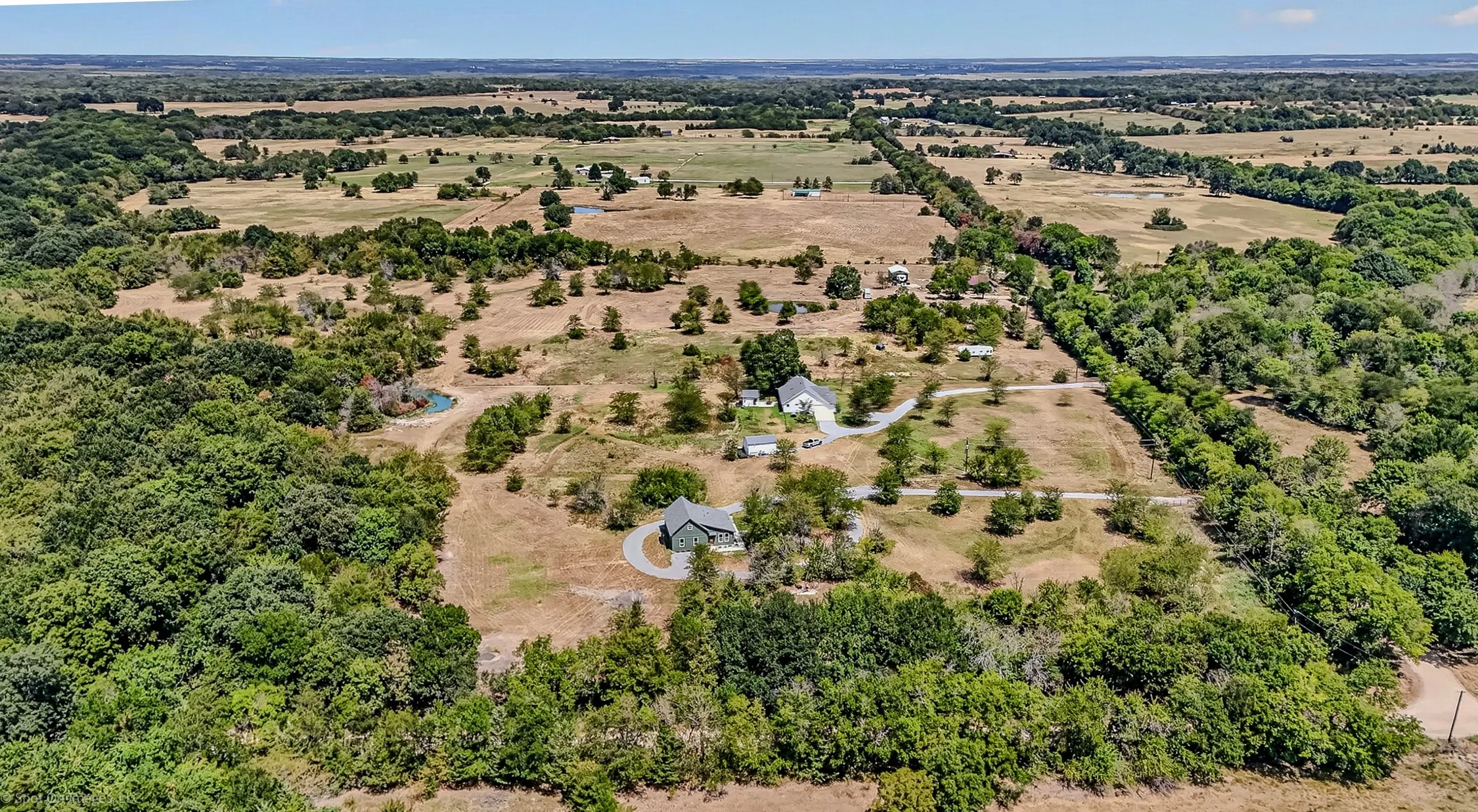 Custom home on almost 5 acres in Wolfe City