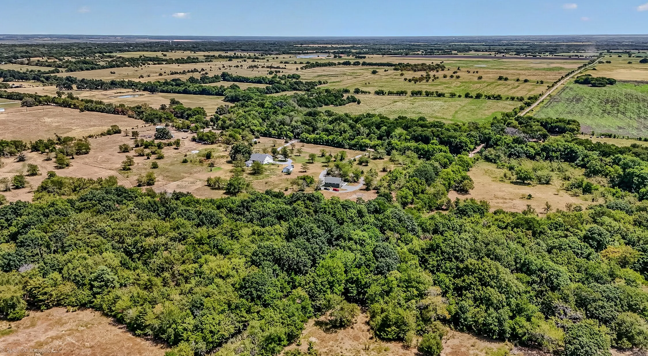 Single Family Residence For Sale in Fannin County , 1530 County Road 3925, Wolfe City, Texas 75449, 2 Bedroom, 2 Bathroom, 2 Garage spaces, 1,006 Sqft, built in 2026, mls#21360924, Real Estate Agent in Wolfe City, Homes For Sale in Fannin county, Homes For Sale in Wolfe City, Realtor in Wolfe City Texas, Real Estate Brokerage Independent Realty Texas, Luminita Cordes Realtor