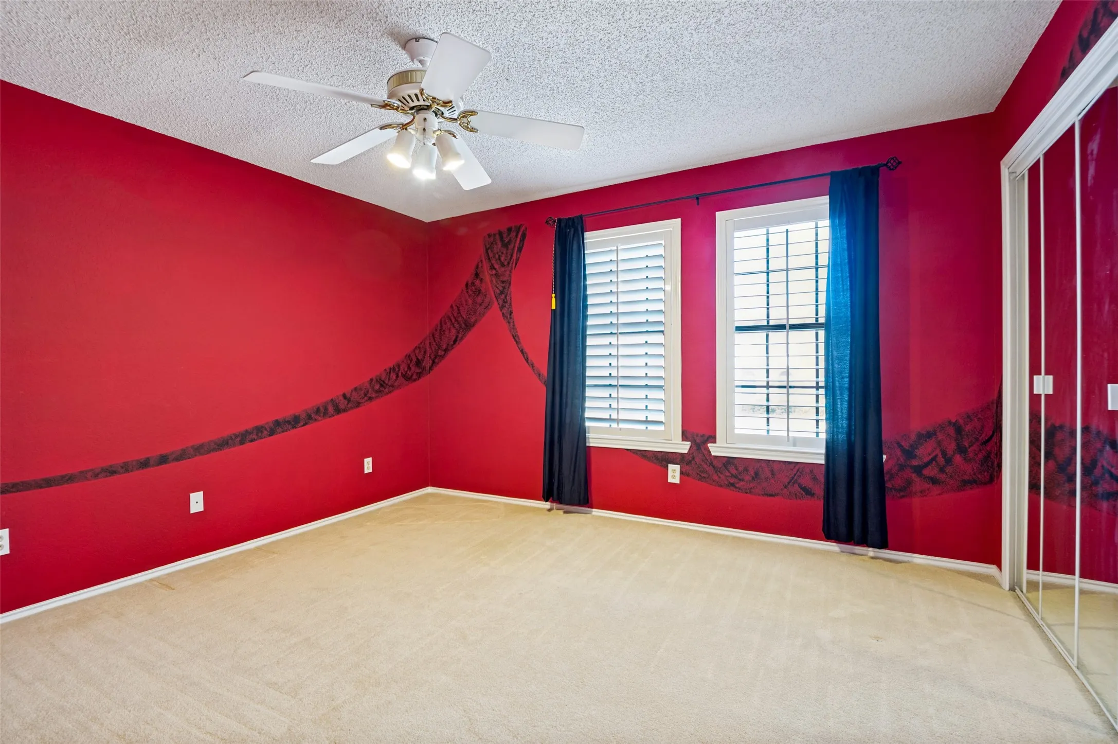 Single Family Residence For Sale in Denton County , 4315 Harvest Hill Road, Carrollton, Texas 75010, 3 Bedroom, 2 Bathroom, 2 Garage spaces, 2,008 Sqft, built in 1987, mls#21363532, Real Estate Agent in Carrollton, Homes For Sale in Denton county, Homes For Sale in Carrollton, Realtor in Carrollton Texas, Real Estate Brokerage Independent Realty Texas, Luminita Cordes Realtor