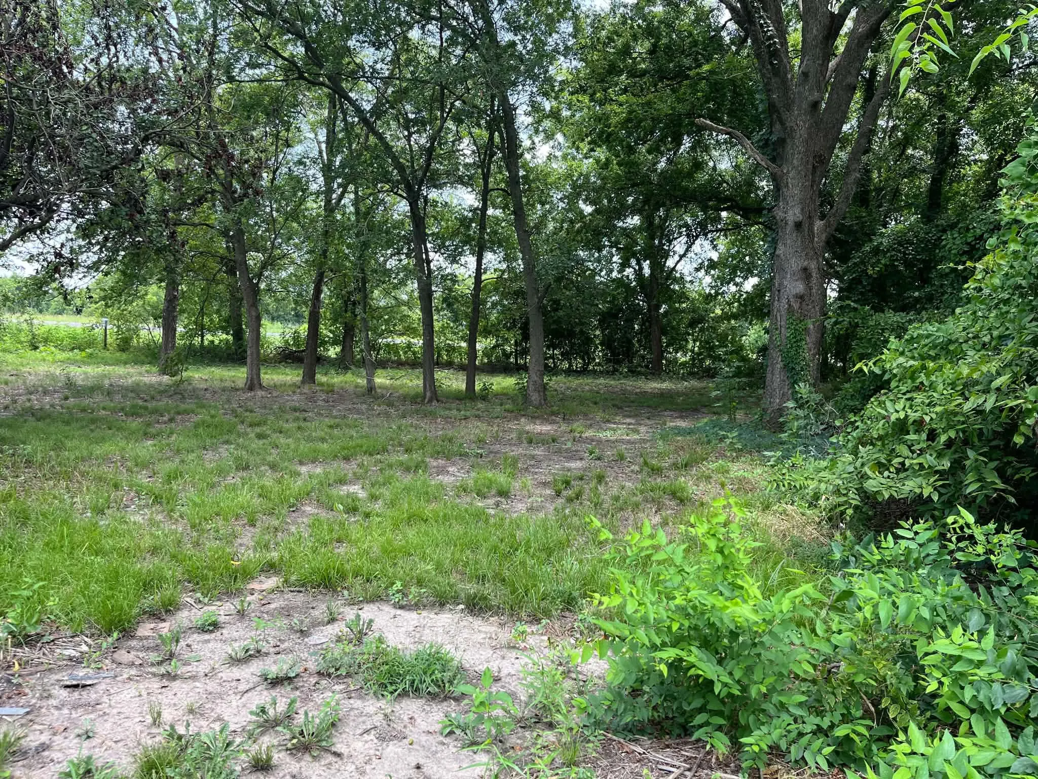 Farm For Sale in Hunt County , 5457 Fm 2874, Commerce, Texas 75428, 4 Bedroom, 2 Bathroom, 2 Garage spaces, 2,020 Sqft, built in 1975, mls#21363533, Real Estate Agent in Commerce, Homes For Sale in Hunt county, Homes For Sale in Commerce, Realtor in Commerce Texas, Real Estate Brokerage Independent Realty Texas, Luminita Cordes Realtor