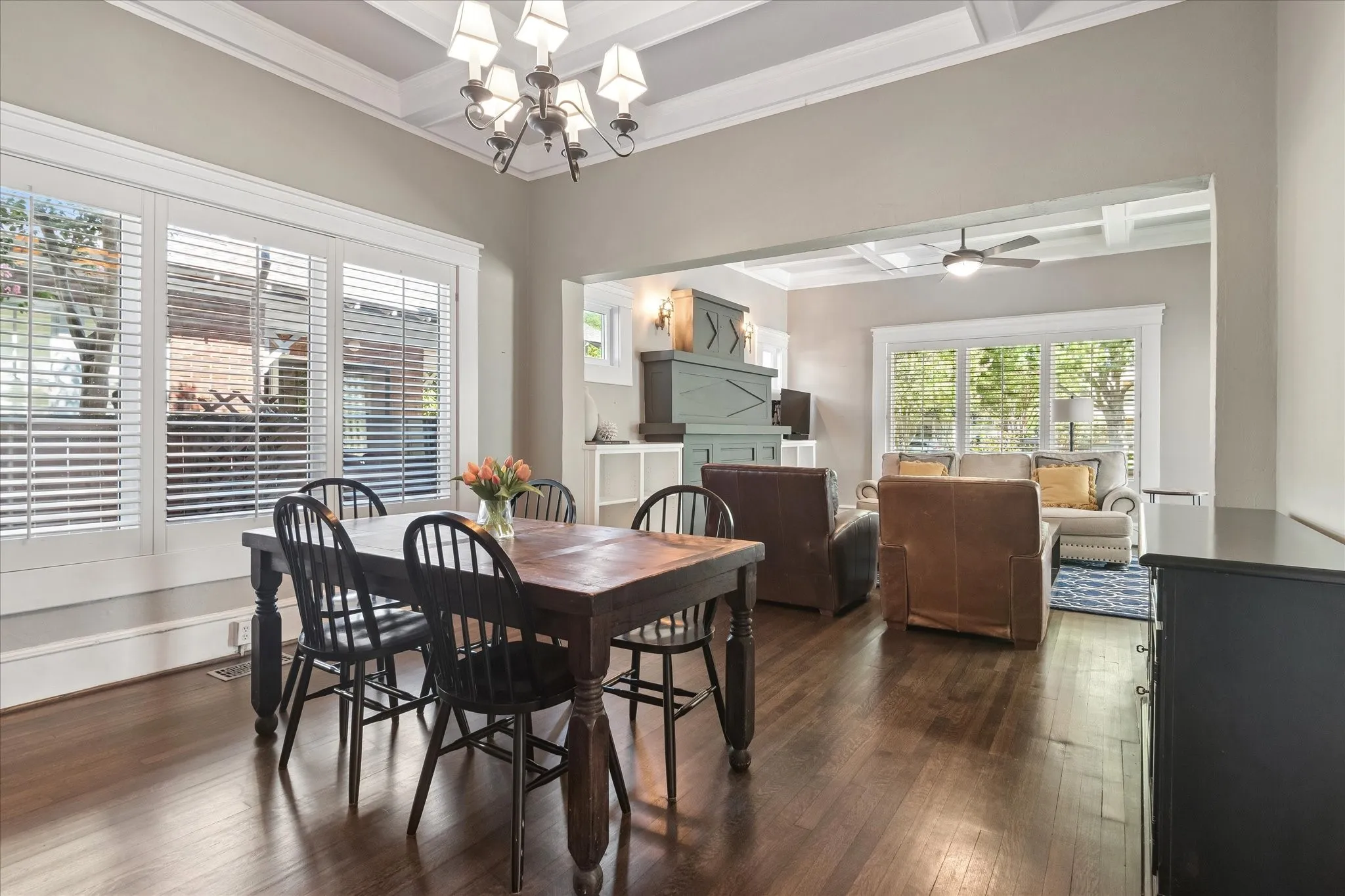 Single Family Residence For Rent in Dallas County , 5712 Goliad Avenue, Dallas, Texas 75206, 4 Bedroom, 3 Bathroom, Garage spaces, 3,072 Sqft, built in 1915, Price $8,250, mls#21363136, Real Estate Agent in Dallas, Homes For Rent in Dallas county, Homes For Rent in Dallas, Realtor in Dallas Texas, Real Estate Brokerage Independent Realty Texas, Luminita Cordes Realtor