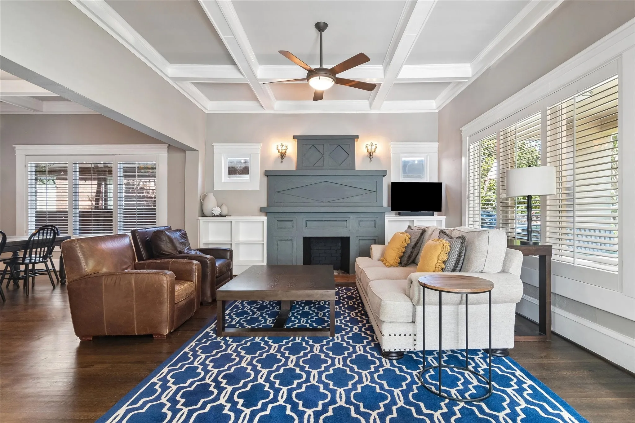 Single Family Residence For Rent in Dallas County , 5712 Goliad Avenue, Dallas, Texas 75206, 4 Bedroom, 3 Bathroom, Garage spaces, 3,072 Sqft, built in 1915, Price $8,250, mls#21363136, Real Estate Agent in Dallas, Homes For Rent in Dallas county, Homes For Rent in Dallas, Realtor in Dallas Texas, Real Estate Brokerage Independent Realty Texas, Luminita Cordes Realtor