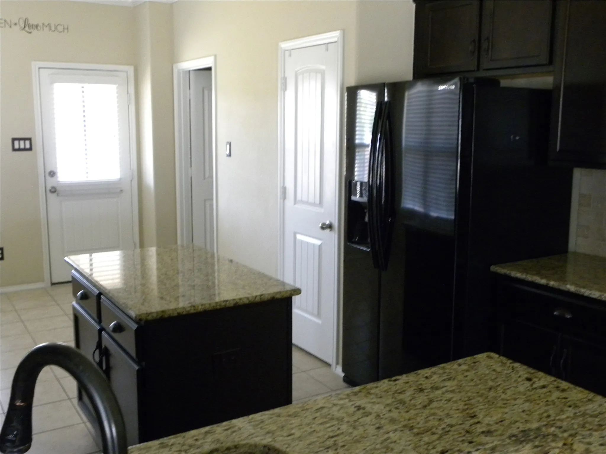 Single Family Residence For Rent in Denton County , 9228 Stewart Street, Cross Roads, Texas 76227, 3 Bedroom, 2 Bathroom, 2 Garage spaces, 1,367 Sqft, built in 2014, mls#21363567, Real Estate Agent in Cross Roads, Homes For Rent in Denton county, Homes For Rent in Cross Roads, Realtor in Cross Roads Texas, Real Estate Brokerage Independent Realty Texas, Luminita Cordes Realtor