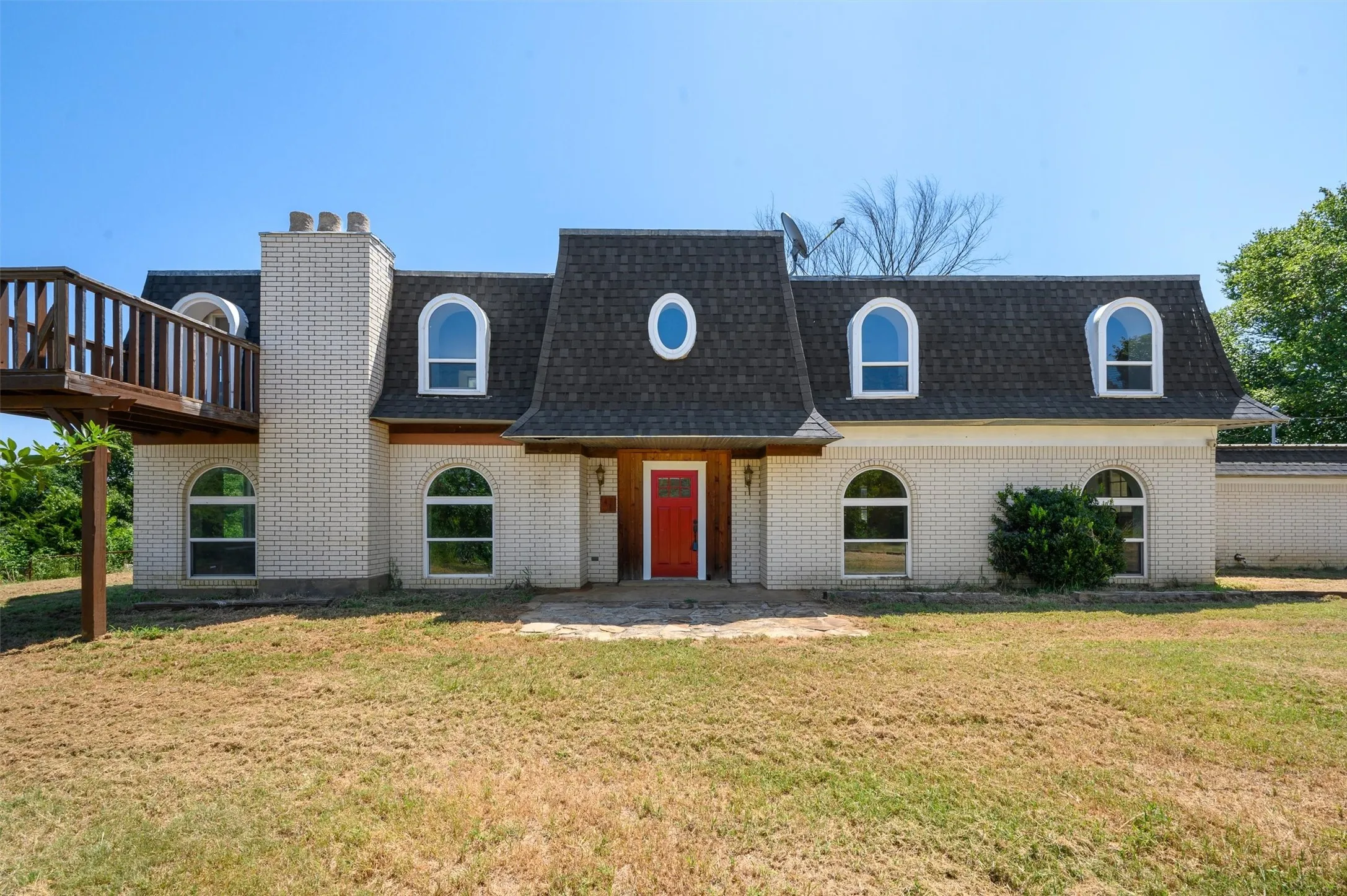 Single Family Residence For Sale in Grayson County , 41 Kelsey Road, Denison, Texas 75021, 5 Bedroom, 2 Bathroom, 2 Garage spaces, 2,908 Sqft, built in 1979, mls#21363542, Real Estate Agent in Denison, Homes For Sale in Grayson county, Homes For Sale in Denison, Realtor in Denison Texas, Real Estate Brokerage Independent Realty Texas, Luminita Cordes Realtor