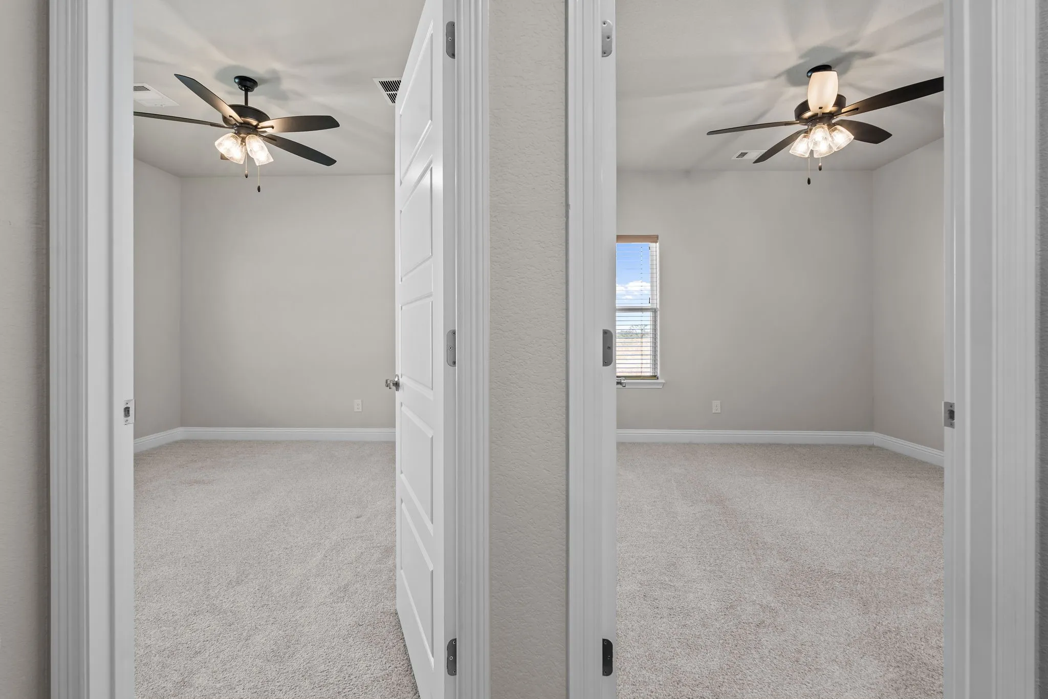 Single Family Residence For Sale in Parker County , 345 Palo Alto Drive, Springtown, Texas 76082, 4 Bedroom, 2 Bathroom, 3 Garage spaces, 2,406 Sqft, built in 2019, mls#21362401, Real Estate Agent in Springtown, Homes For Sale in Parker county, Homes For Sale in Springtown, Realtor in Springtown Texas, Real Estate Brokerage Independent Realty Texas, Luminita Cordes Realtor
