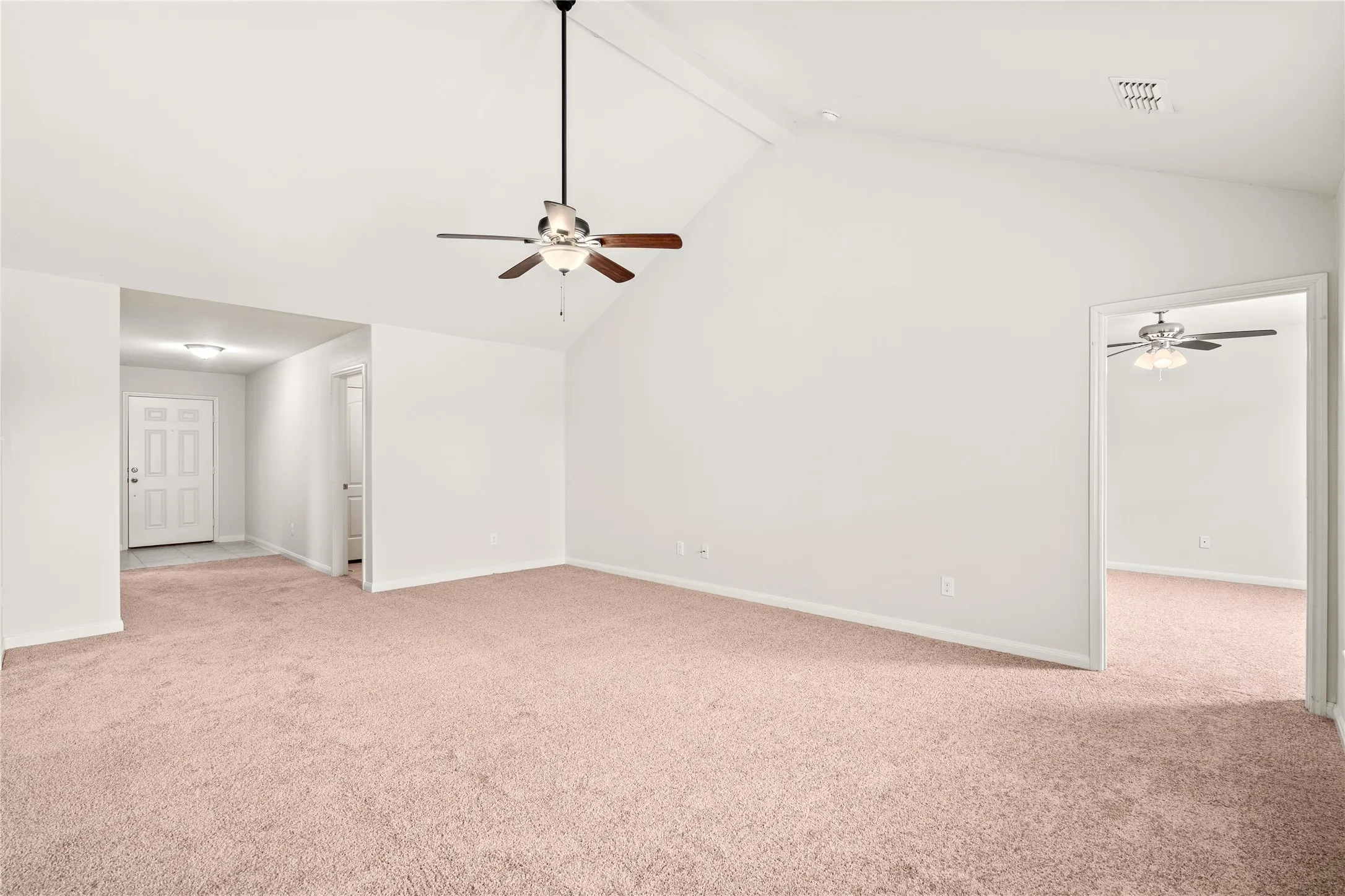 Single Family Residence For Sale in Collin County , 112 Curt Street, Anna, Texas 75409, 3 Bedroom, 2 Bathroom, 2 Garage spaces, 1,656 Sqft, built in 2018, mls#21363562, Real Estate Agent in Anna, Homes For Sale in Collin county, Homes For Sale in Anna, Realtor in Anna Texas, Real Estate Brokerage Independent Realty Texas, Luminita Cordes Realtor