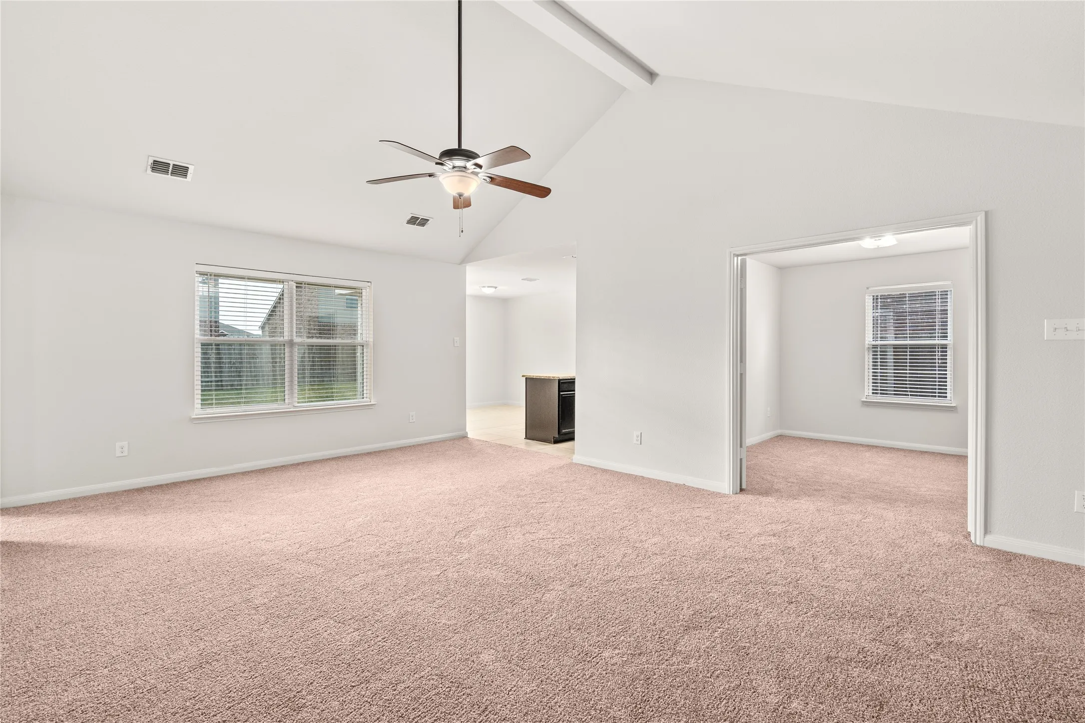 Single Family Residence For Sale in Collin County , 112 Curt Street, Anna, Texas 75409, 3 Bedroom, 2 Bathroom, 2 Garage spaces, 1,656 Sqft, built in 2018, mls#21363562, Real Estate Agent in Anna, Homes For Sale in Collin county, Homes For Sale in Anna, Realtor in Anna Texas, Real Estate Brokerage Independent Realty Texas, Luminita Cordes Realtor