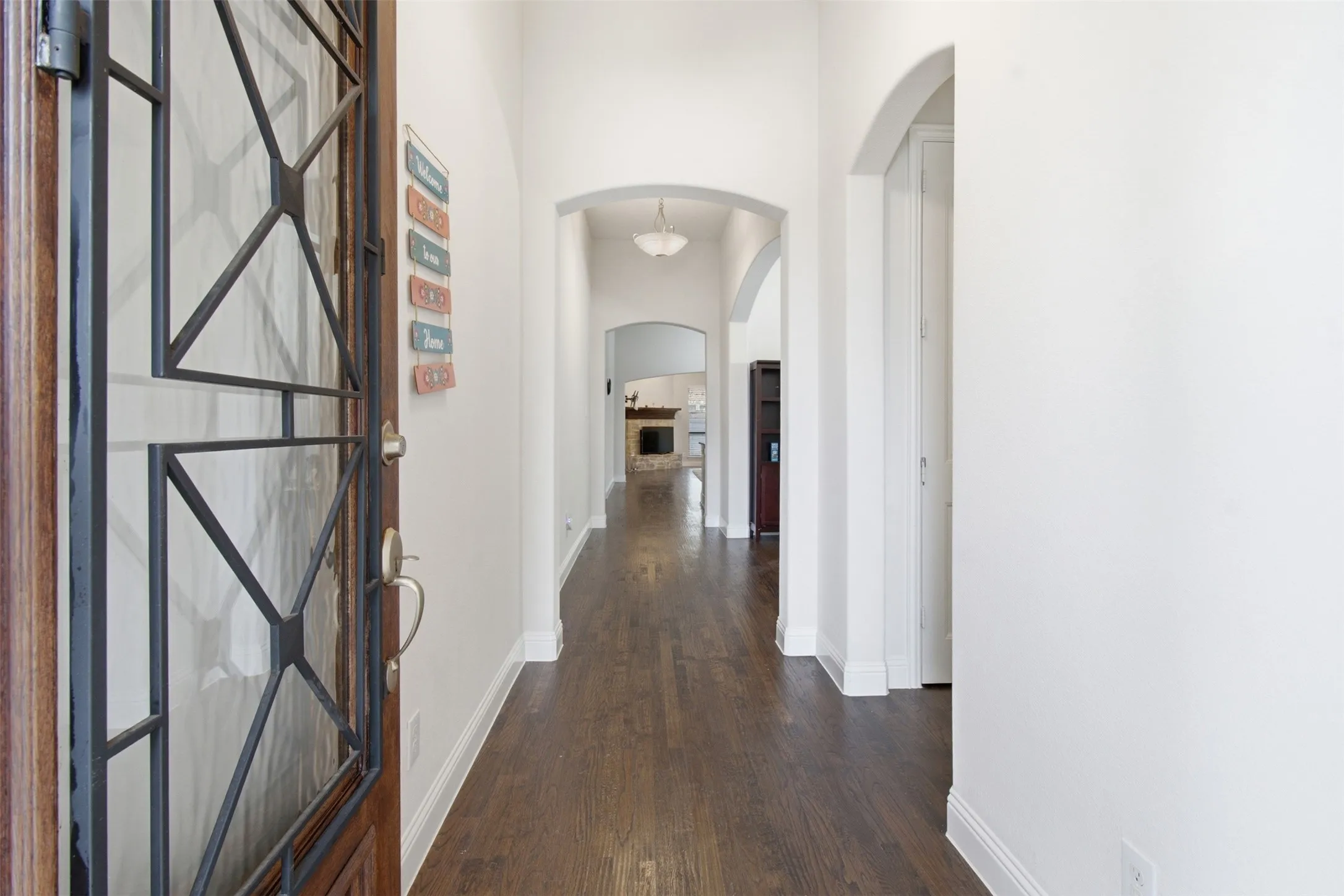 Single Family Residence For Rent in Denton County , 4500 Canopy Street, Little Elm, Texas 76227, 4 Bedroom, 3 Bathroom, 2 Garage spaces, 2,249 Sqft, built in 2017, Price $2,800, mls#21363581, Real Estate Agent in Little Elm, Homes For Rent in Denton county, Homes For Rent in Little Elm, Realtor in Little Elm Texas, Real Estate Brokerage Independent Realty Texas, Luminita Cordes Realtor