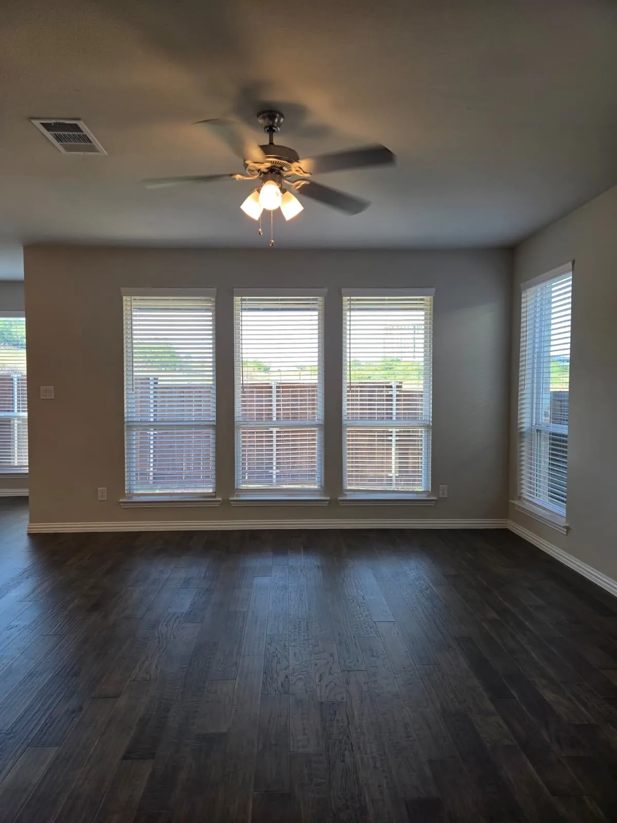 Townhouse For Rent in Denton County , 3909 Morel Drive, Lewisville, Texas 75056, 3 Bedroom, 3 Bathroom, 2 Garage spaces, 2,498 Sqft, built in 2022, Price $3,600, mls#21360687, Real Estate Agent in Lewisville, Homes For Rent in Denton county, Homes For Rent in Lewisville, Realtor in Lewisville Texas, Real Estate Brokerage Independent Realty Texas, Luminita Cordes Realtor