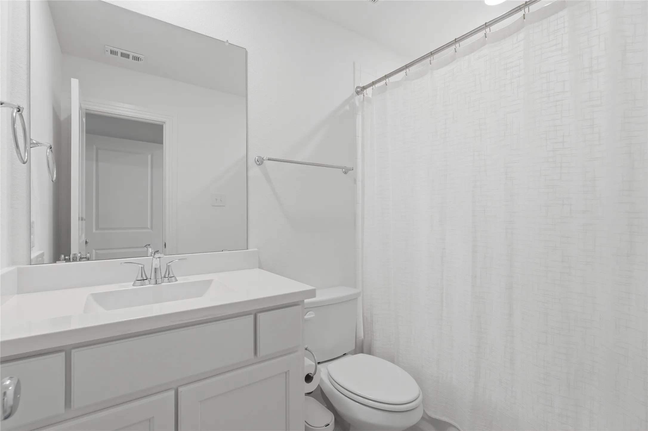 Single Family Residence For Rent in Rockwall County , 1838 Costa Verde Drive, Mclendon Chisholm, Texas 75032, 4 Bedroom, 5 Bathroom, 3 Garage spaces, 3,365 Sqft, built in 2024, mls#21363115, Real Estate Agent in Mclendon Chisholm, Homes For Rent in Rockwall county, Homes For Rent in Mclendon Chisholm, Realtor in Mclendon Chisholm Texas, Real Estate Brokerage Independent Realty Texas, Luminita Cordes Realtor