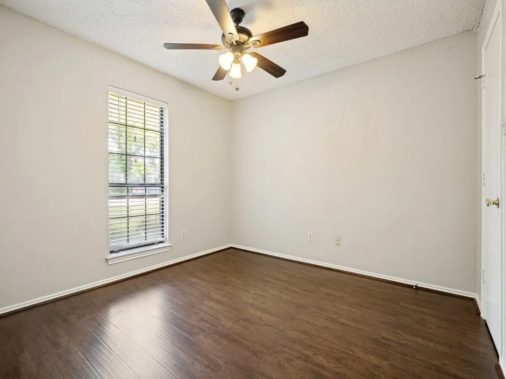 Single Family Residence For Rent in Dallas County , 5114 Vera Cruz Drive, Garland, Texas 75043, 3 Bedroom, 2 Bathroom, 2 Garage spaces, 1,966 Sqft, built in 1979, mls#21363586, Real Estate Agent in Garland, Homes For Rent in Dallas county, Homes For Rent in Garland, Realtor in Garland Texas, Real Estate Brokerage Independent Realty Texas, Luminita Cordes Realtor