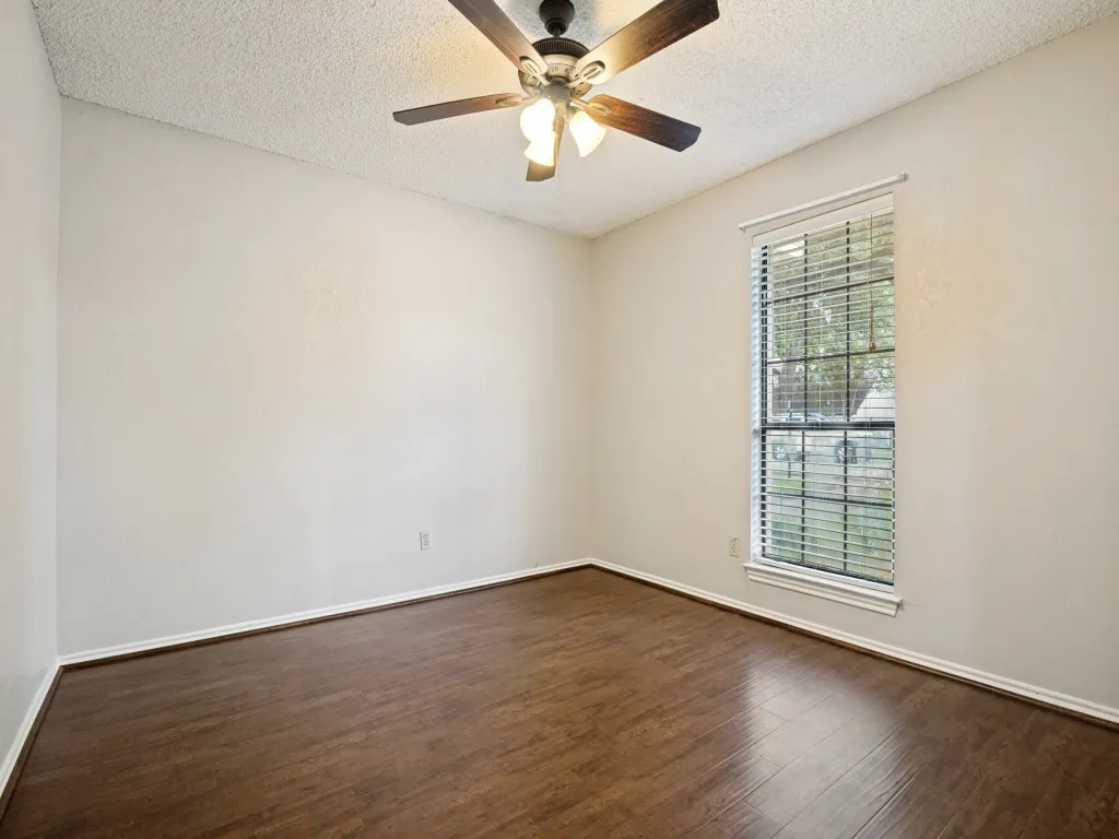 Single Family Residence For Rent in Dallas County , 5114 Vera Cruz Drive, Garland, Texas 75043, 3 Bedroom, 2 Bathroom, 2 Garage spaces, 1,966 Sqft, built in 1979, mls#21363586, Real Estate Agent in Garland, Homes For Rent in Dallas county, Homes For Rent in Garland, Realtor in Garland Texas, Real Estate Brokerage Independent Realty Texas, Luminita Cordes Realtor