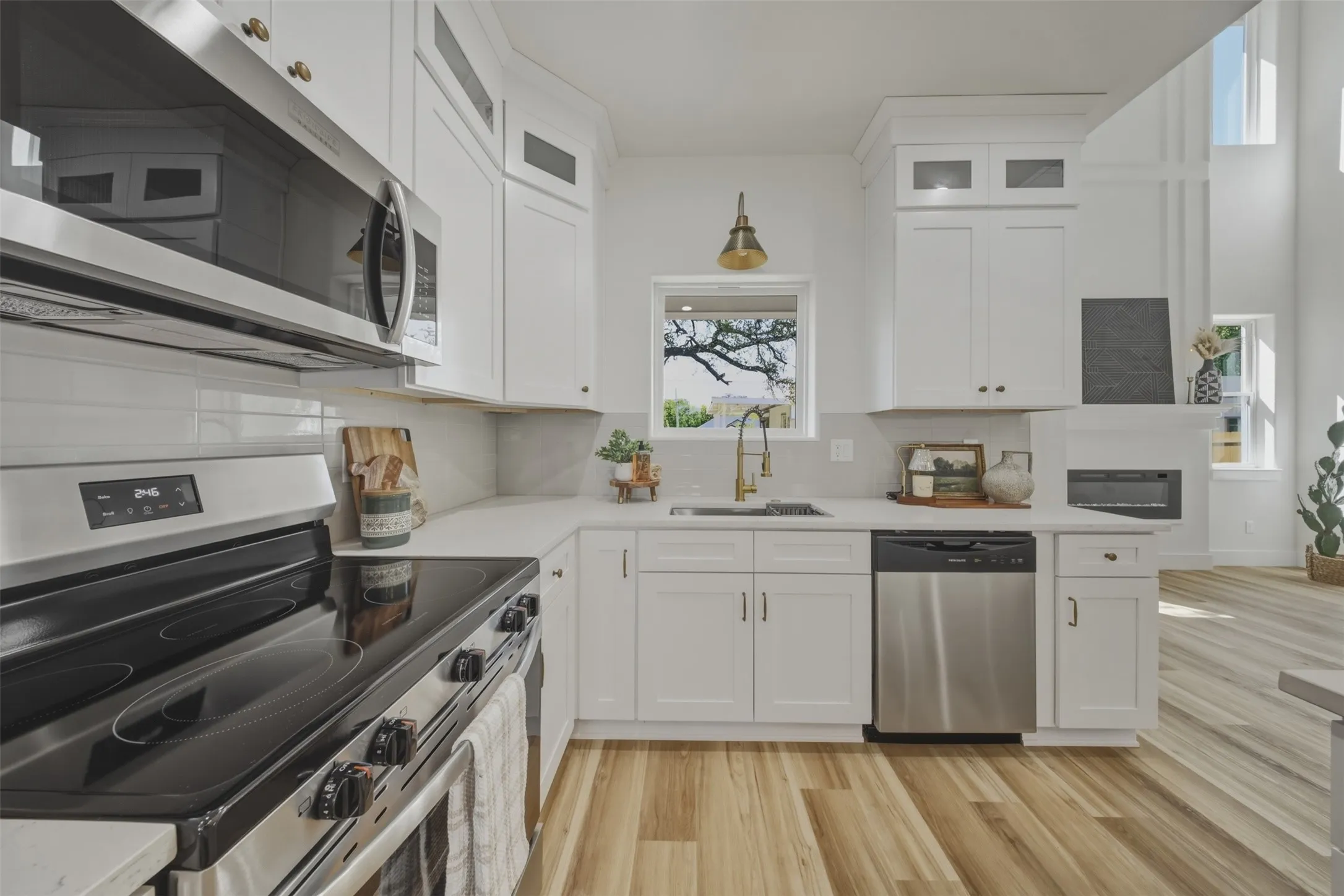 Single Family Residence For Sale in Hood County , 5557 Mercedes Circle, Granbury, Texas 76048, 4 Bedroom, 3 Bathroom, 2 Garage spaces, 1,998 Sqft, built in 2026, mls#21359520, Real Estate Agent in Granbury, Homes For Sale in Hood county, Homes For Sale in Granbury, Realtor in Granbury Texas, Real Estate Brokerage Independent Realty Texas, Luminita Cordes Realtor