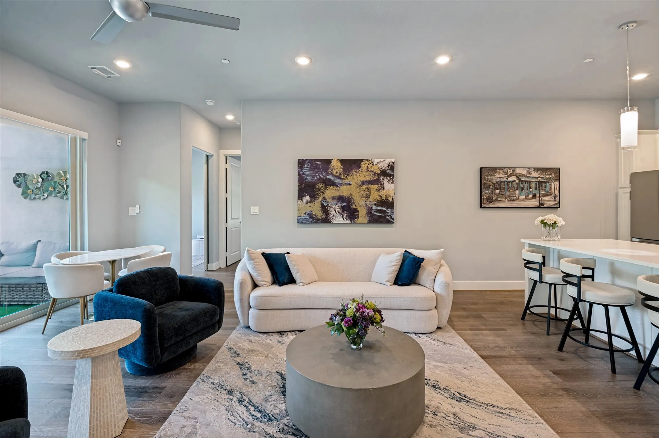 Condominium For Sale in Dallas County , 15875 Spectrum Drive 1101, Addison, Texas 75001, 3 Bedroom, 3 Bathroom, 2 Garage spaces, 1,837 Sqft, built in 2021, mls#21362504, Real Estate Agent in Addison, Homes For Sale in Dallas county, Homes For Sale in Addison, Realtor in Addison Texas, Real Estate Brokerage Independent Realty Texas, Luminita Cordes Realtor