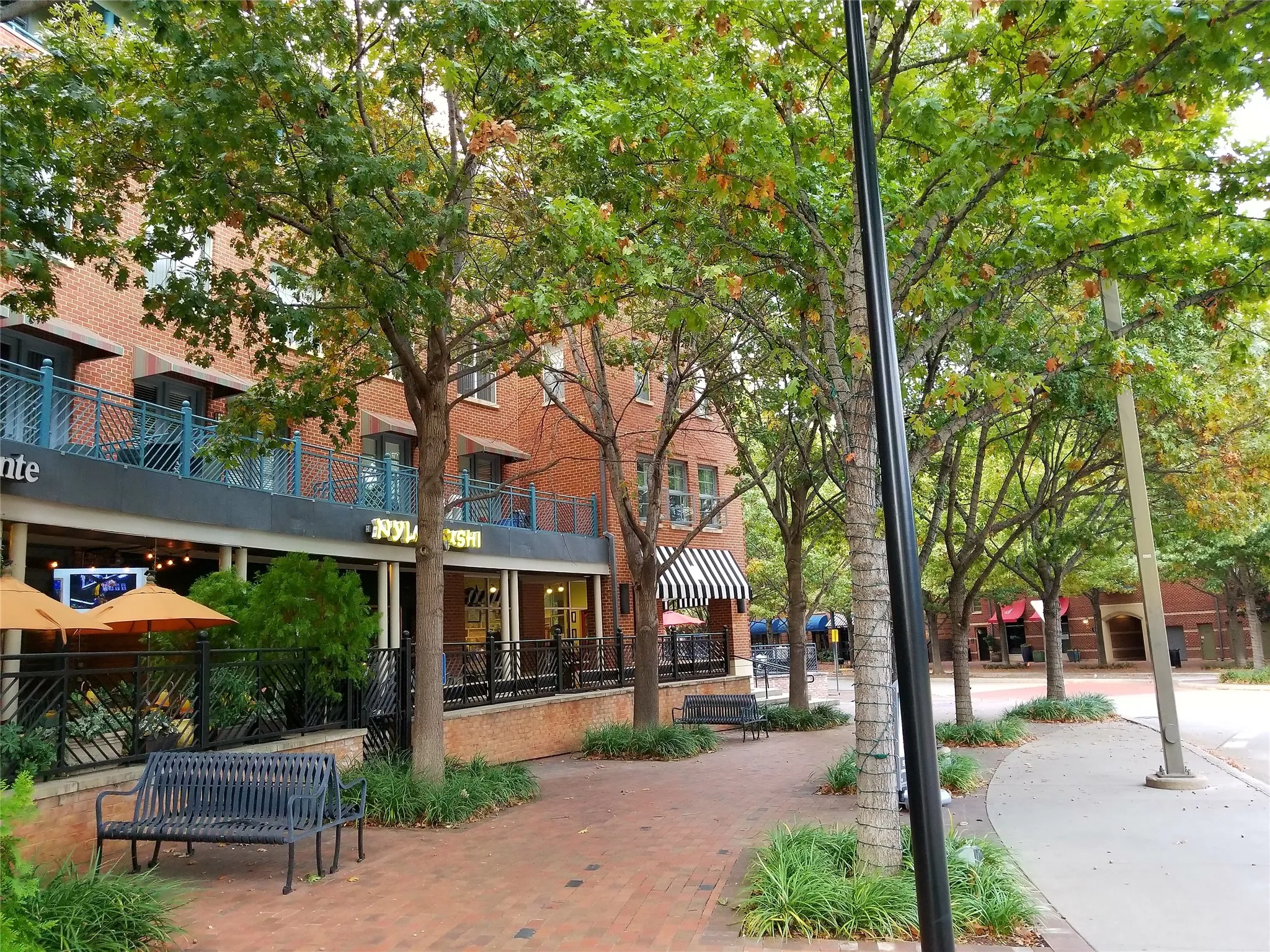 Stroll the tree-lined streets to the performing arts center, parks and restaurants of Addison circle