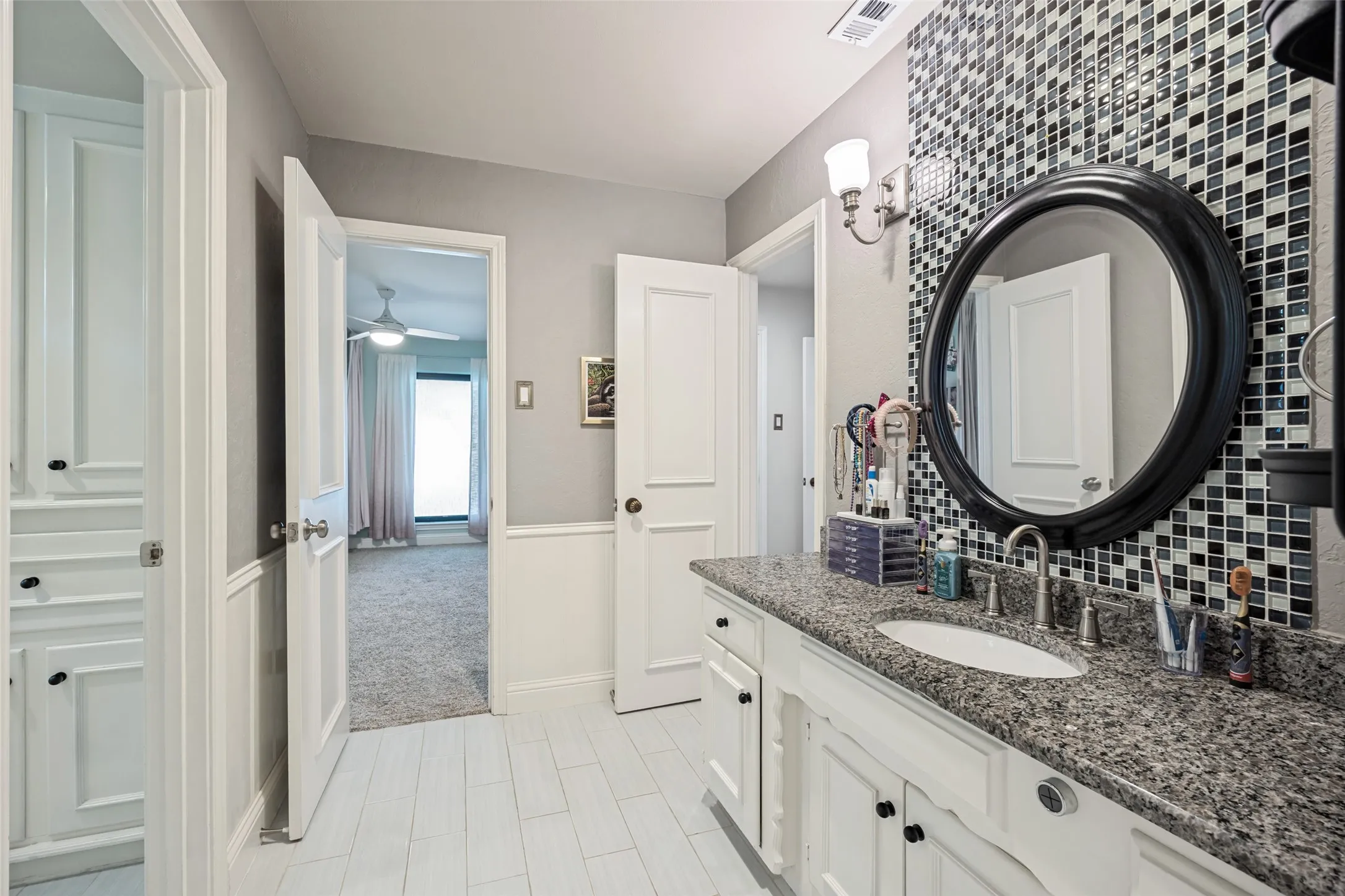 Single Family Residence For Sale in Dallas County , 10232 Boedeker Street, Dallas, Texas 75230, 4 Bedroom, 3 Bathroom, 2 Garage spaces, 2,754 Sqft, built in 1968, mls#21363619, Real Estate Agent in Dallas, Homes For Sale in Dallas county, Homes For Sale in Dallas, Realtor in Dallas Texas, Real Estate Brokerage Independent Realty Texas, Luminita Cordes Realtor