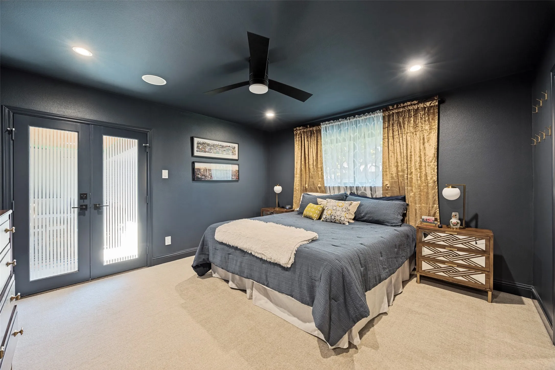 Single Family Residence For Sale in Dallas County , 10232 Boedeker Street, Dallas, Texas 75230, 4 Bedroom, 3 Bathroom, 2 Garage spaces, 2,754 Sqft, built in 1968, mls#21363619, Real Estate Agent in Dallas, Homes For Sale in Dallas county, Homes For Sale in Dallas, Realtor in Dallas Texas, Real Estate Brokerage Independent Realty Texas, Luminita Cordes Realtor