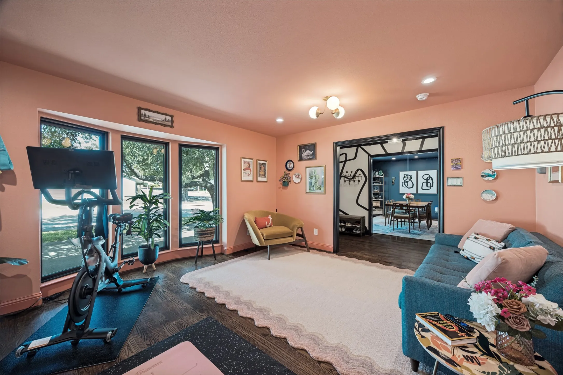 Single Family Residence For Sale in Dallas County , 10232 Boedeker Street, Dallas, Texas 75230, 4 Bedroom, 3 Bathroom, 2 Garage spaces, 2,754 Sqft, built in 1968, mls#21363619, Real Estate Agent in Dallas, Homes For Sale in Dallas county, Homes For Sale in Dallas, Realtor in Dallas Texas, Real Estate Brokerage Independent Realty Texas, Luminita Cordes Realtor