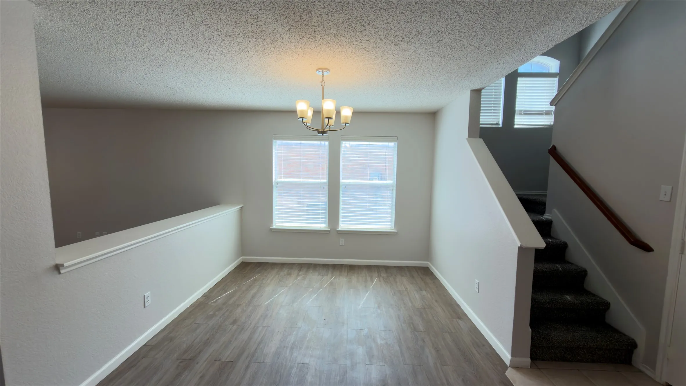 Single Family Residence For Rent in Tarrant County , 3401 Cheyenne Ranch Road, Fort Worth, Texas 76262, 5 Bedroom, 3 Bathroom, 2 Garage spaces, 2,476 Sqft, built in 2002, Price $2,600, mls#21363615, Real Estate Agent in Fort Worth, Homes For Rent in Tarrant county, Homes For Rent in Fort Worth, Realtor in Fort Worth Texas, Real Estate Brokerage Independent Realty Texas, Luminita Cordes Realtor