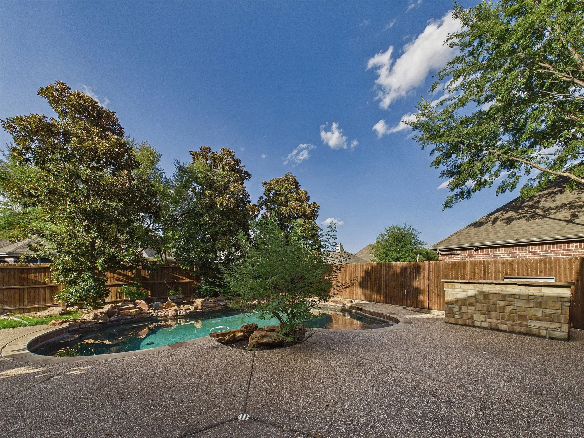 Single Family Residence For Sale in Collin County , 6400 Castle Rock Circle, Mc Kinney, Texas 75071, 4 Bedroom, 4 Bathroom, 3 Garage spaces, 3,500 Sqft, built in 2007, mls#21361096, Real Estate Agent in Mc Kinney, Homes For Sale in Collin county, Homes For Sale in Mc Kinney, Realtor in Mc Kinney Texas, Real Estate Brokerage Independent Realty Texas, Luminita Cordes Realtor