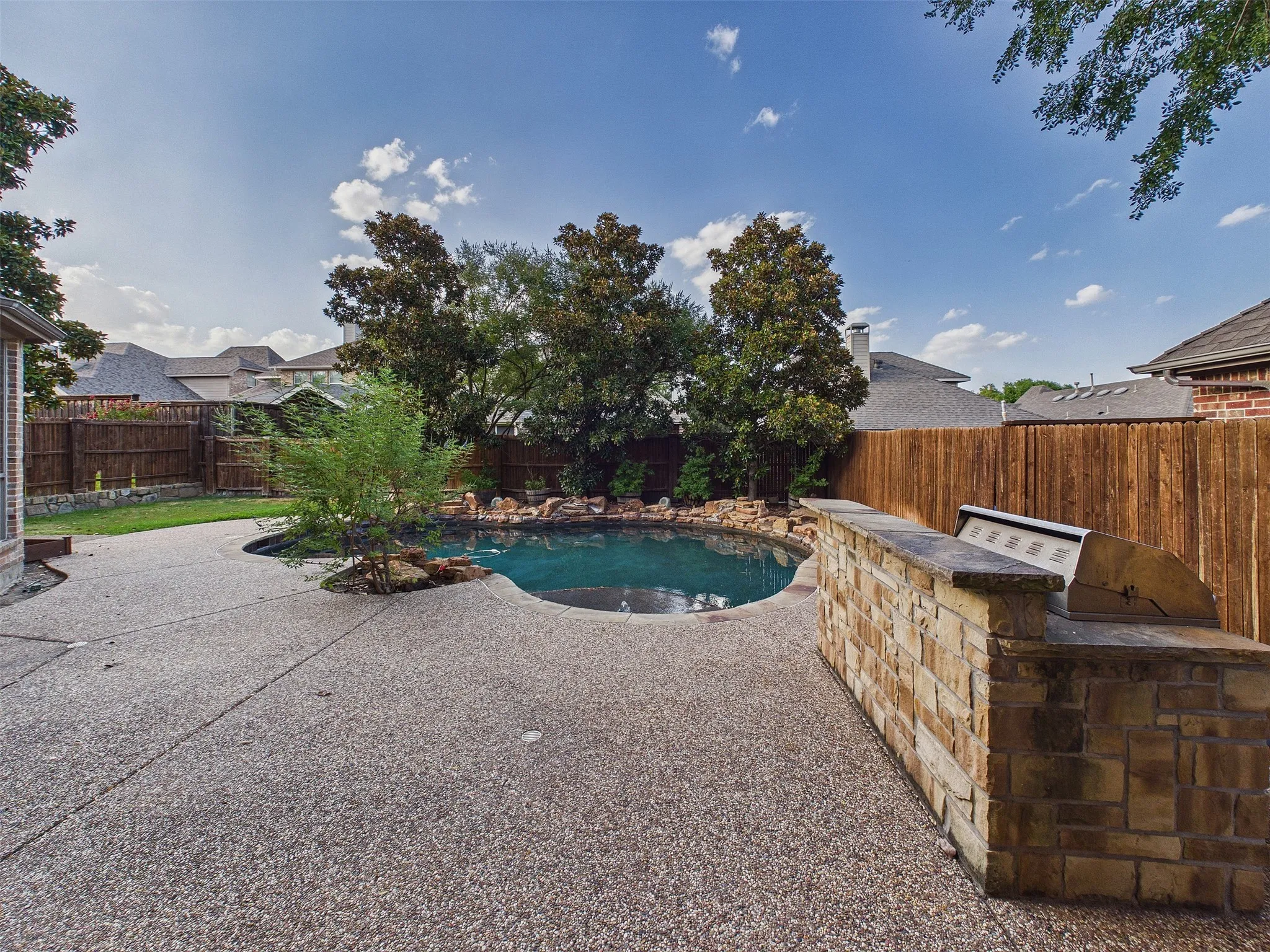 Single Family Residence For Sale in Collin County , 6400 Castle Rock Circle, Mc Kinney, Texas 75071, 4 Bedroom, 4 Bathroom, 3 Garage spaces, 3,500 Sqft, built in 2007, mls#21361096, Real Estate Agent in Mc Kinney, Homes For Sale in Collin county, Homes For Sale in Mc Kinney, Realtor in Mc Kinney Texas, Real Estate Brokerage Independent Realty Texas, Luminita Cordes Realtor