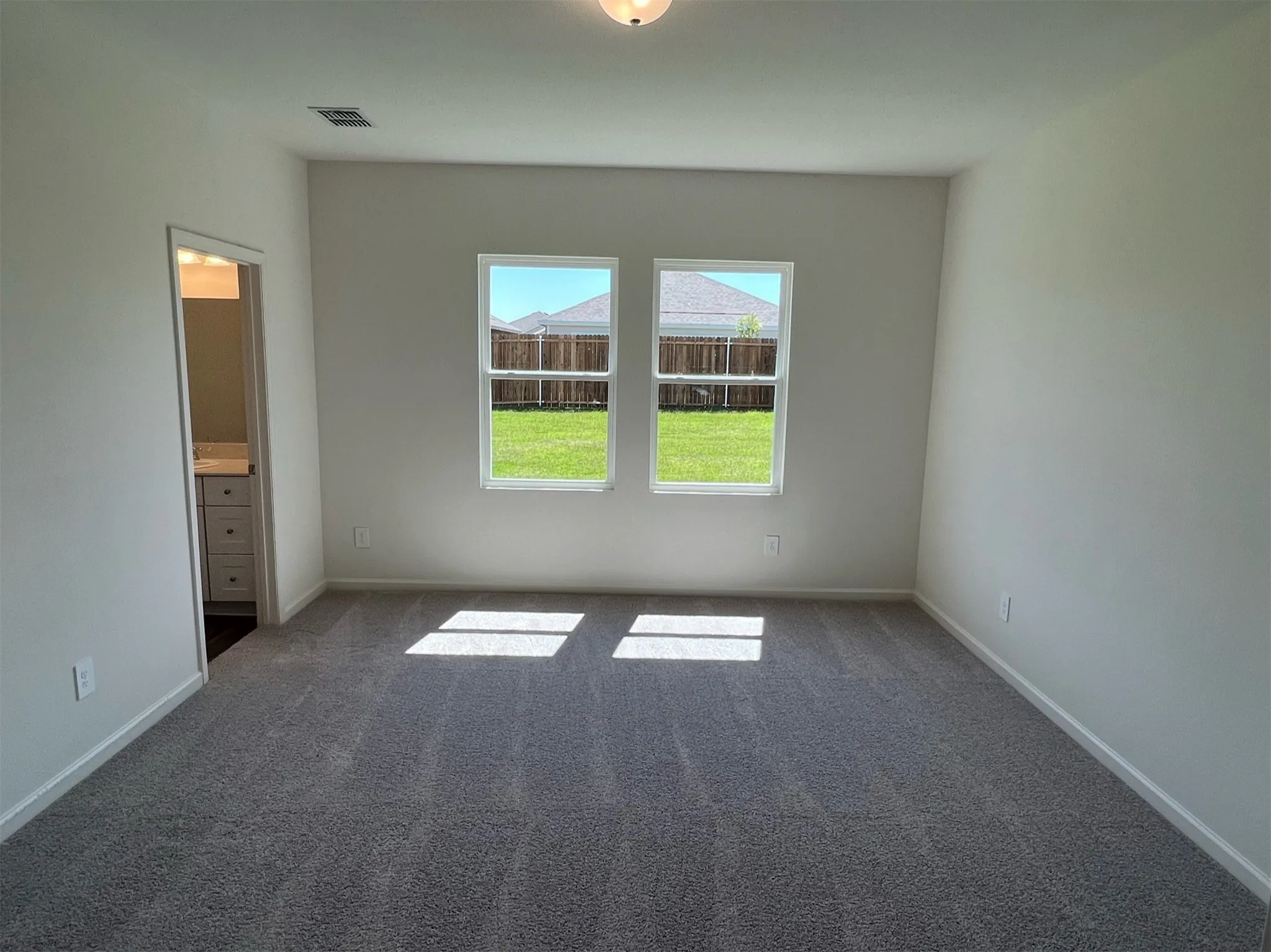 Single Family Residence For Rent in Collin County , 752 Richmond Drive, Lavon, Texas 75166, 3 Bedroom, 2 Bathroom, 2 Garage spaces, 1,459 Sqft, built in 2021, mls#21363629, Real Estate Agent in Lavon, Homes For Rent in Collin county, Homes For Rent in Lavon, Realtor in Lavon Texas, Real Estate Brokerage Independent Realty Texas, Luminita Cordes Realtor