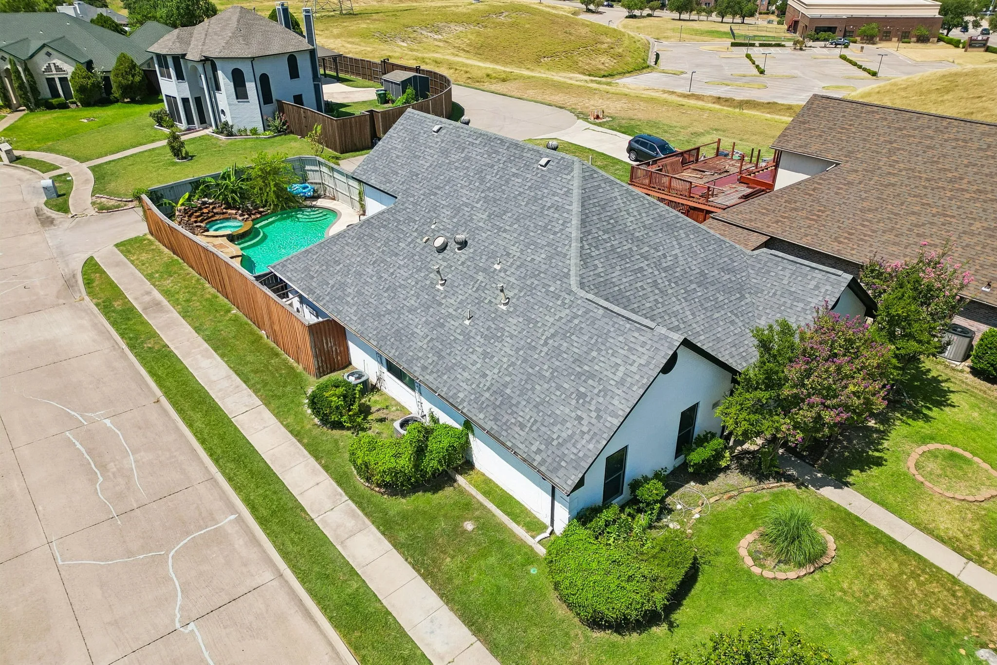 Single Family Residence For Sale in Denton County , 4093 Brazos Drive, Carrollton, Texas 75007, 4 Bedroom, 3 Bathroom, 2 Garage spaces, 3,236 Sqft, built in 1994, mls#21362212, Real Estate Agent in Carrollton, Homes For Sale in Denton county, Homes For Sale in Carrollton, Realtor in Carrollton Texas, Real Estate Brokerage Independent Realty Texas, Luminita Cordes Realtor