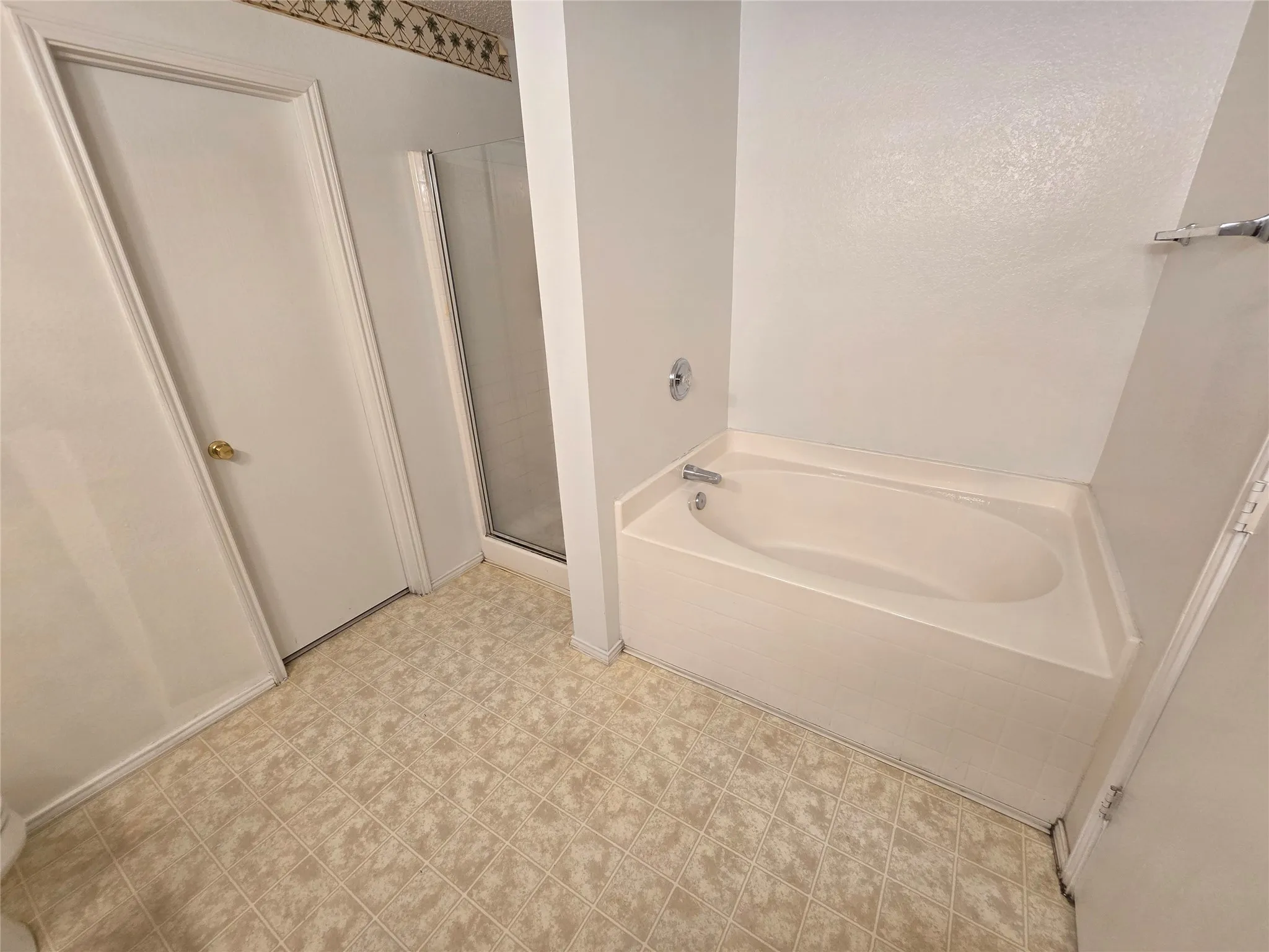 Single Family Residence For Sale in Dallas County , 3813 Summer Hill Drive, Balch Springs, Texas 75180, 4 Bedroom, 3 Bathroom, 2 Garage spaces, 2,312 Sqft, built in 2002, mls#21363631, Real Estate Agent in Balch Springs, Homes For Sale in Dallas county, Homes For Sale in Balch Springs, Realtor in Balch Springs Texas, Real Estate Brokerage Independent Realty Texas, Luminita Cordes Realtor
