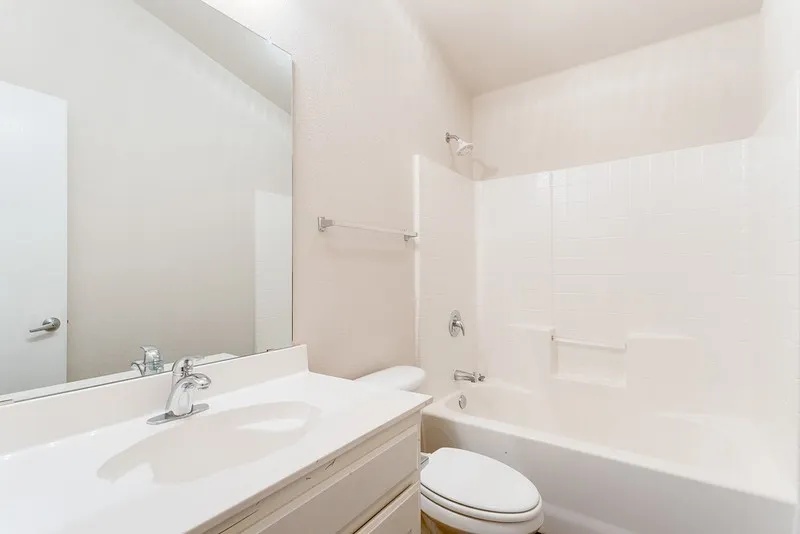 Single Family Residence For Rent in Tarrant County , 1280 Kielder Circle, Fort Worth, Texas 76134, 3 Bedroom, 2 Bathroom, 2 Garage spaces, 1,440 Sqft, built in 2006, mls#21363638, Real Estate Agent in Fort Worth, Homes For Rent in Tarrant county, Homes For Rent in Fort Worth, Realtor in Fort Worth Texas, Real Estate Brokerage Independent Realty Texas, Luminita Cordes Realtor