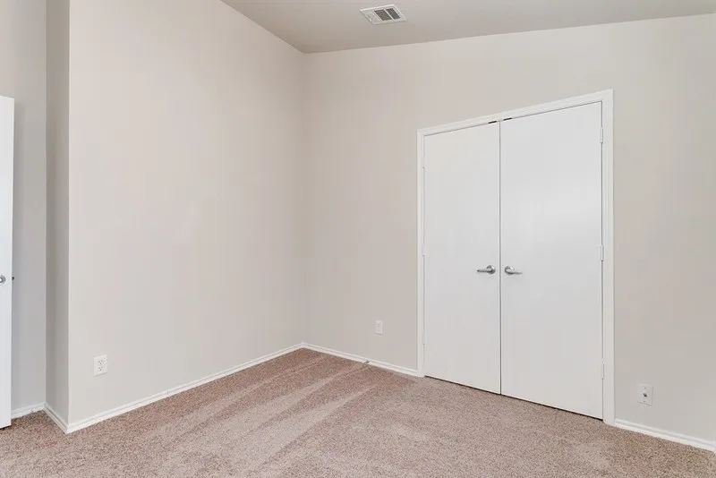 Single Family Residence For Rent in Tarrant County , 1280 Kielder Circle, Fort Worth, Texas 76134, 3 Bedroom, 2 Bathroom, 2 Garage spaces, 1,440 Sqft, built in 2006, mls#21363638, Real Estate Agent in Fort Worth, Homes For Rent in Tarrant county, Homes For Rent in Fort Worth, Realtor in Fort Worth Texas, Real Estate Brokerage Independent Realty Texas, Luminita Cordes Realtor