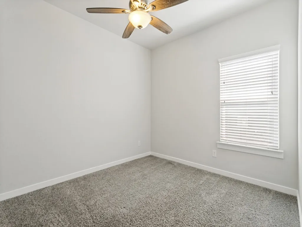 Single Family Residence For Rent in Denton County , 2201 Paxton Way, Denton, Texas 76209, 3 Bedroom, 2 Bathroom, 2 Garage spaces, 1,396 Sqft, built in 2021, mls#21361954, Real Estate Agent in Denton, Homes For Rent in Denton county, Homes For Rent in Denton, Realtor in Denton Texas, Real Estate Brokerage Independent Realty Texas, Luminita Cordes Realtor