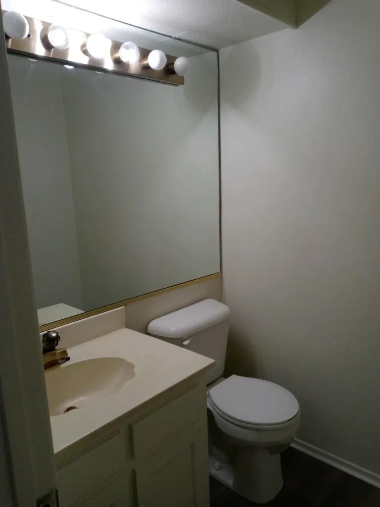 Townhouse For Rent in Collin County , 7530 Kings Ridge Road, Frisco, Texas 75035, 3 Bedroom, 3 Bathroom, 2 Garage spaces, 1,228 Sqft, built in 1984, mls#21363649, Real Estate Agent in Frisco, Homes For Rent in Collin county, Homes For Rent in Frisco, Realtor in Frisco Texas, Real Estate Brokerage Independent Realty Texas, Luminita Cordes Realtor