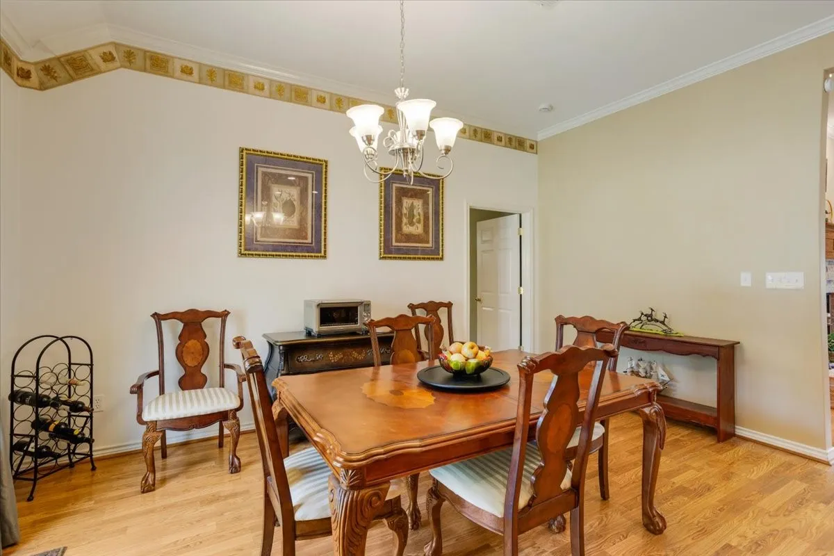 Single Family Residence For Sale in Grayson County , 1091 Cedar Hills Drive, Denison, Texas 75021, 3 Bedroom, 3 Bathroom, 2 Garage spaces, 2,066 Sqft, built in 2005, mls#21337931, Real Estate Agent in Denison, Homes For Sale in Grayson county, Homes For Sale in Denison, Realtor in Denison Texas, Real Estate Brokerage Independent Realty Texas, Luminita Cordes Realtor