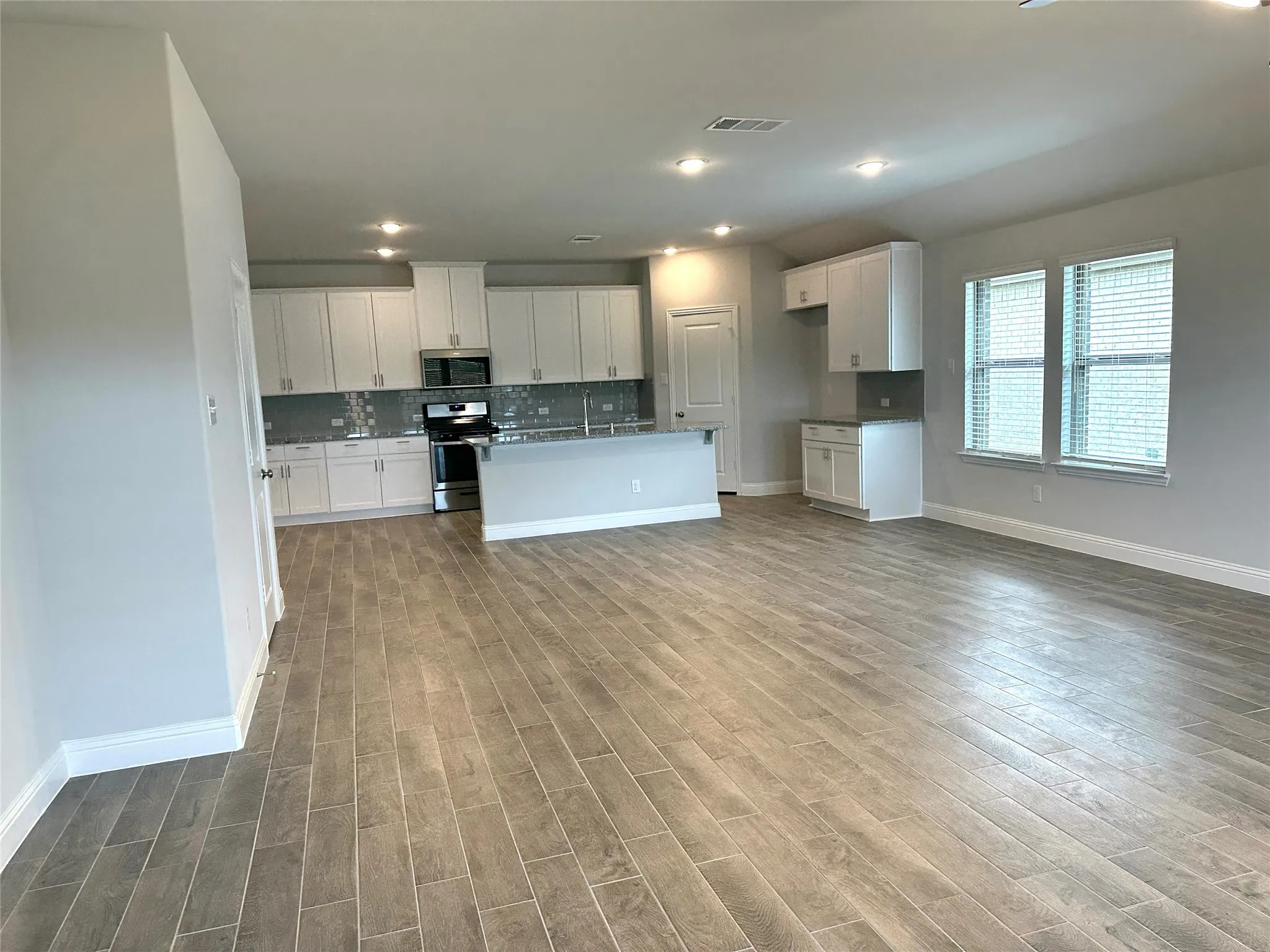 Single Family Residence For Rent in Collin County , 3504 Lillian Court, Celina, Texas 75009, 4 Bedroom, 2 Bathroom, 2 Garage spaces, 2,178 Sqft, built in 2021, mls#21363662, Real Estate Agent in Celina, Homes For Rent in Collin county, Homes For Rent in Celina, Realtor in Celina Texas, Real Estate Brokerage Independent Realty Texas, Luminita Cordes Realtor