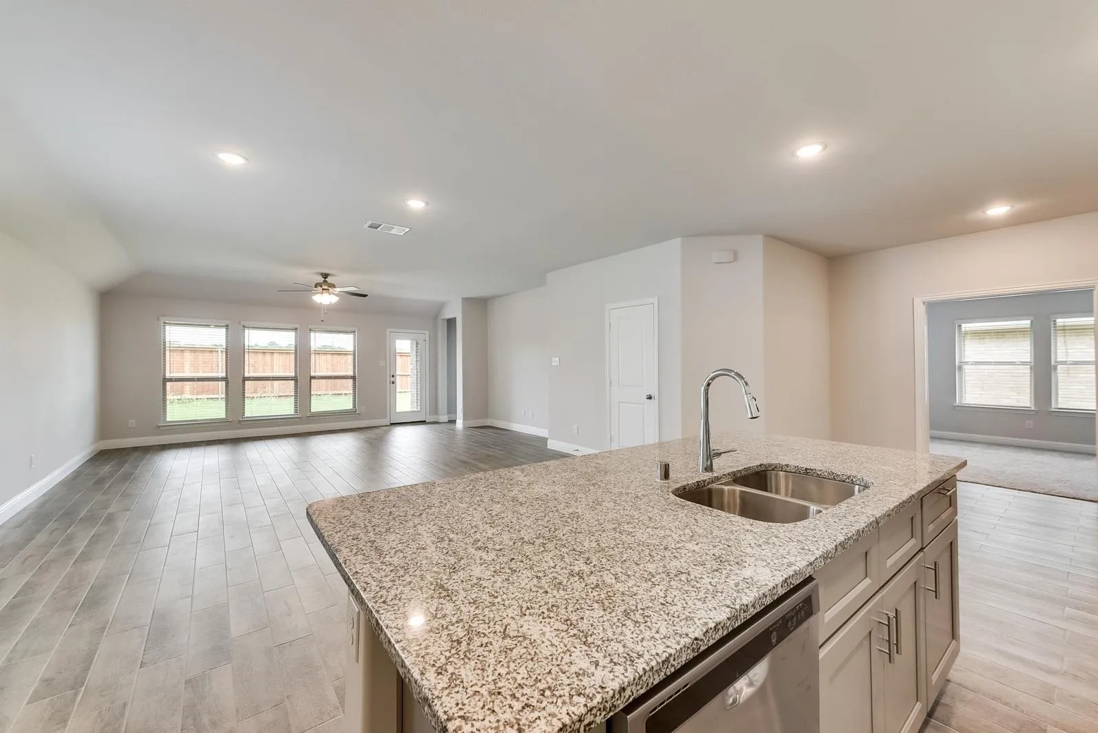 Single Family Residence For Rent in Collin County , 3504 Lillian Court, Celina, Texas 75009, 4 Bedroom, 2 Bathroom, 2 Garage spaces, 2,178 Sqft, built in 2021, mls#21363662, Real Estate Agent in Celina, Homes For Rent in Collin county, Homes For Rent in Celina, Realtor in Celina Texas, Real Estate Brokerage Independent Realty Texas, Luminita Cordes Realtor