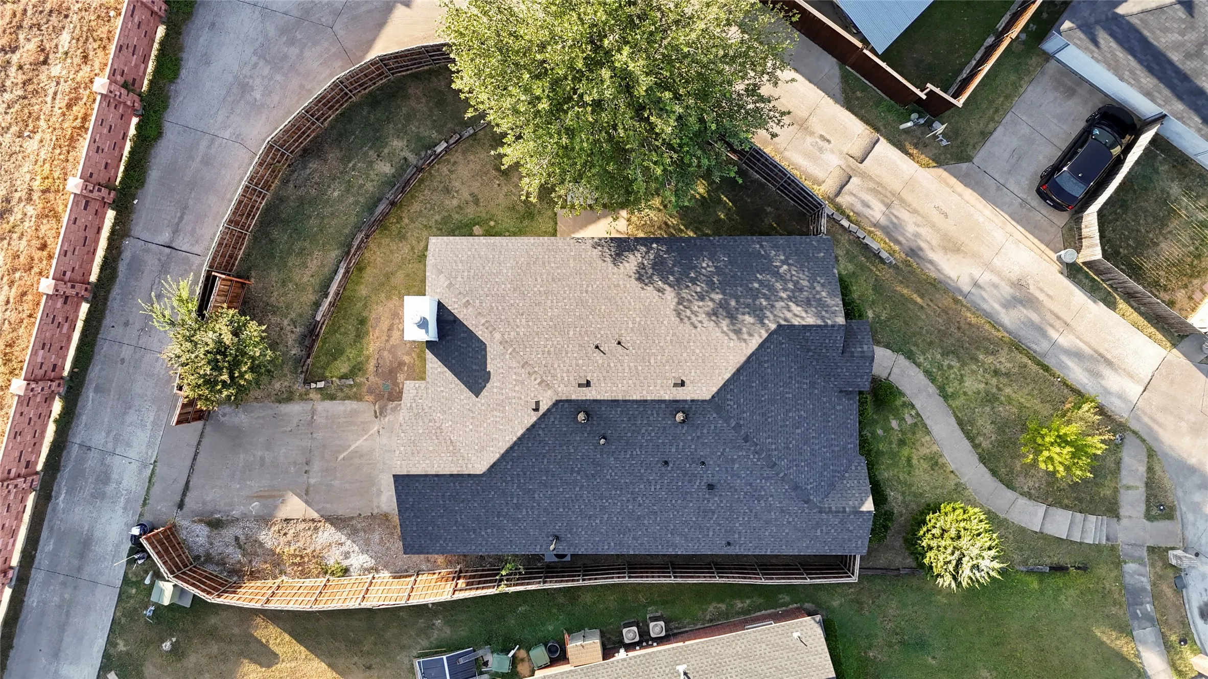 Single Family Residence For Sale in Dallas County , 1302 Ryan Drive, Mesquite, Texas 75149, 3 Bedroom, 2 Bathroom, 2 Garage spaces, 1,763 Sqft, built in 1999, mls#21363664, Real Estate Agent in Mesquite, Homes For Sale in Dallas county, Homes For Sale in Mesquite, Realtor in Mesquite Texas, Real Estate Brokerage Independent Realty Texas, Luminita Cordes Realtor