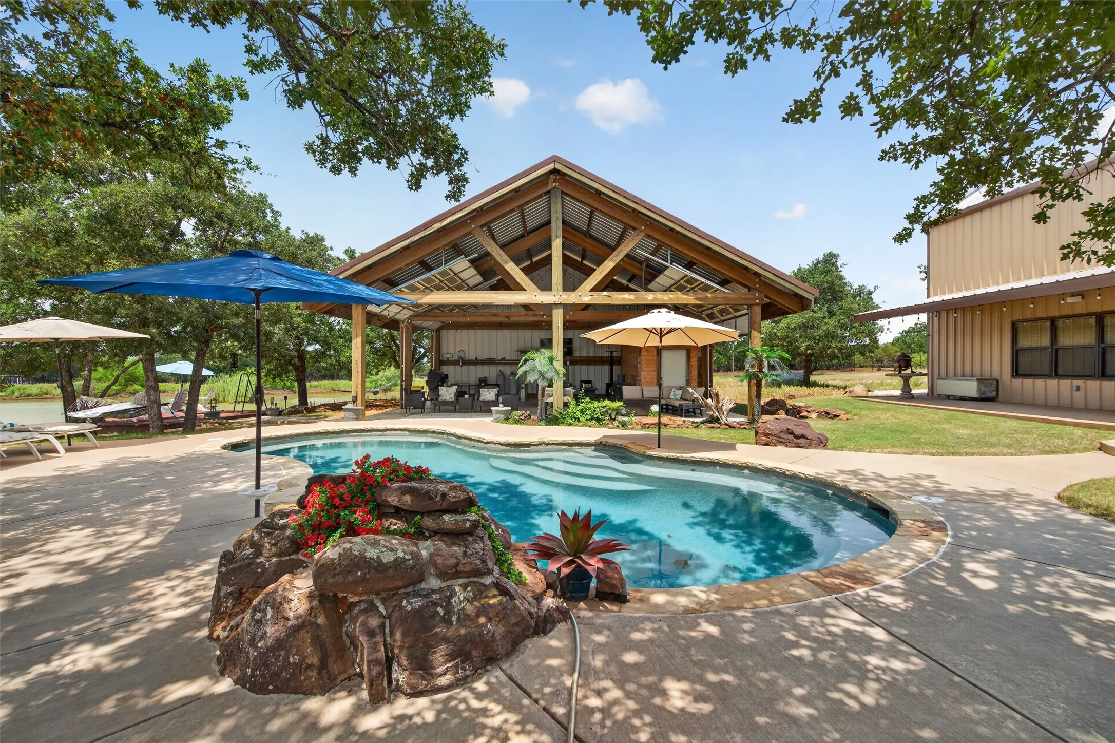 Single Family Residence For Sale in Young County , 400 Pumphrey Road, Loving, Texas 76460, 4 Bedroom, 3 Bathroom, Garage spaces, 3,536 Sqft, built in 2009, Price $1,900,000, mls#21359633, Real Estate Agent in Loving, Homes For Sale in Young county, Homes For Sale in Loving, Realtor in Loving Texas, Real Estate Brokerage Independent Realty Texas, Luminita Cordes Realtor