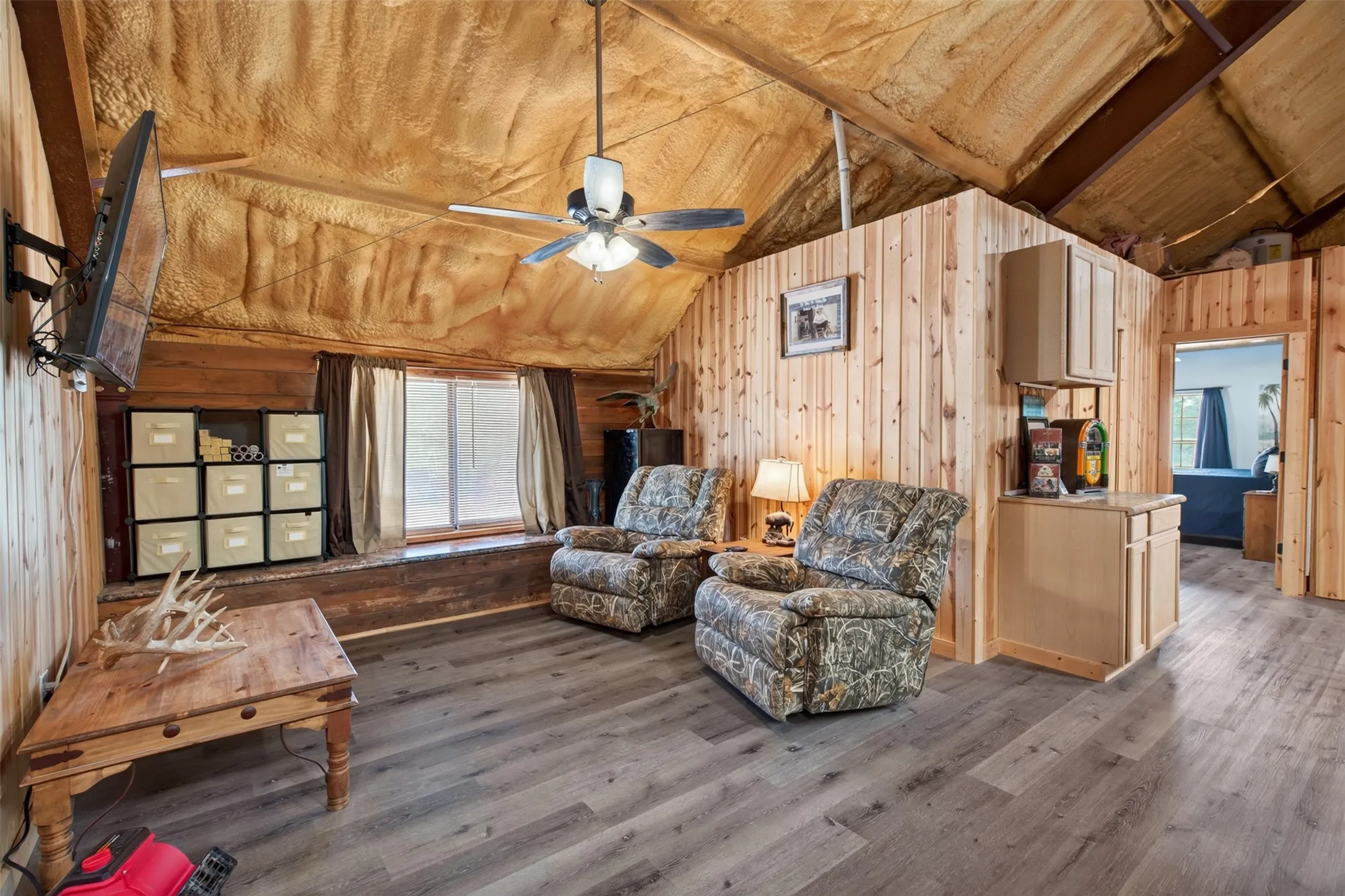 Single Family Residence For Sale in Young County , 400 Pumphrey Road, Loving, Texas 76460, 4 Bedroom, 3 Bathroom, Garage spaces, 3,536 Sqft, built in 2009, Price $1,900,000, mls#21359633, Real Estate Agent in Loving, Homes For Sale in Young county, Homes For Sale in Loving, Realtor in Loving Texas, Real Estate Brokerage Independent Realty Texas, Luminita Cordes Realtor