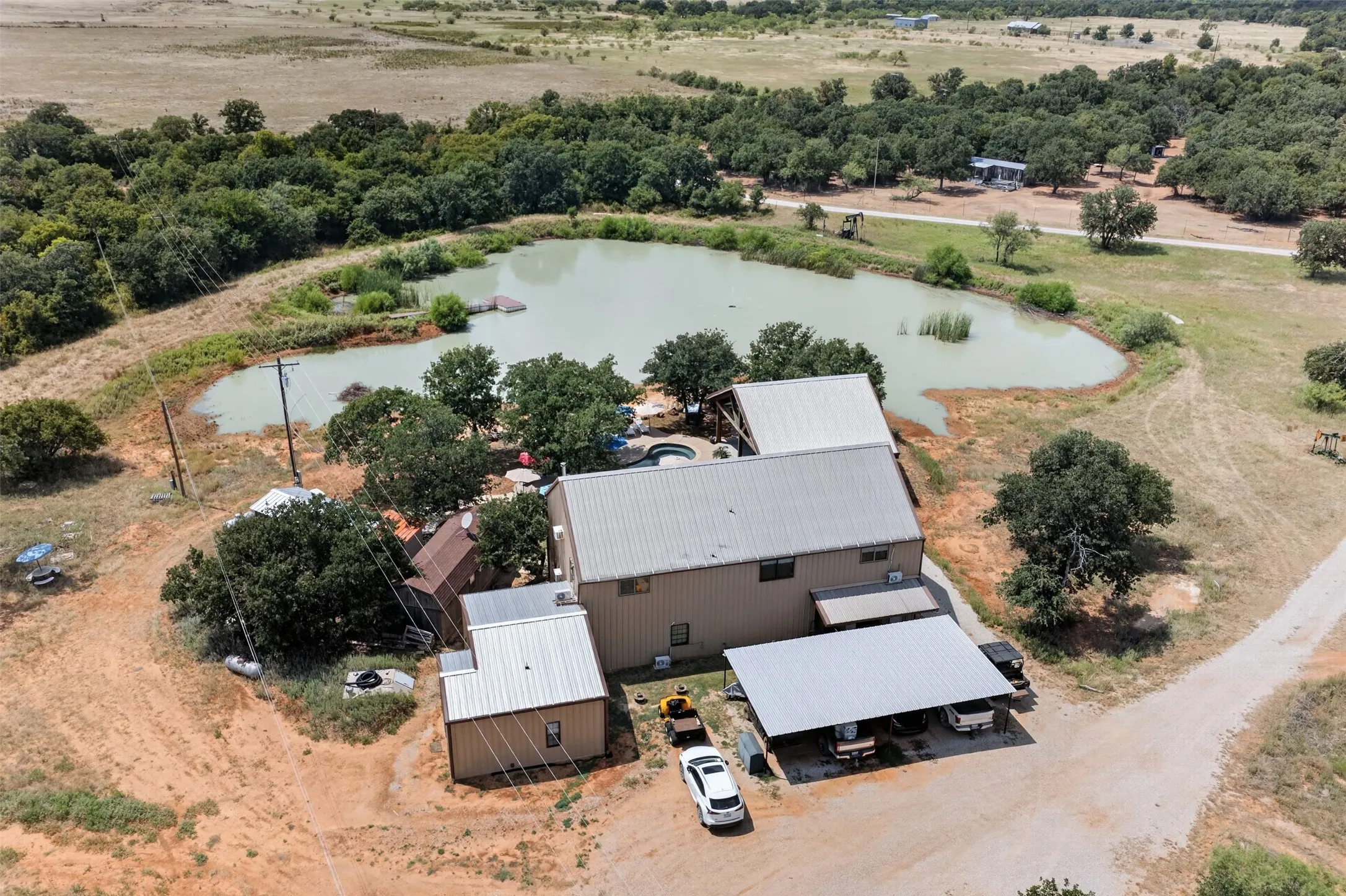 Single Family Residence For Sale in Young County , 400 Pumphrey Road, Loving, Texas 76460, 4 Bedroom, 3 Bathroom, Garage spaces, 3,536 Sqft, built in 2009, Price $1,900,000, mls#21359633, Real Estate Agent in Loving, Homes For Sale in Young county, Homes For Sale in Loving, Realtor in Loving Texas, Real Estate Brokerage Independent Realty Texas, Luminita Cordes Realtor