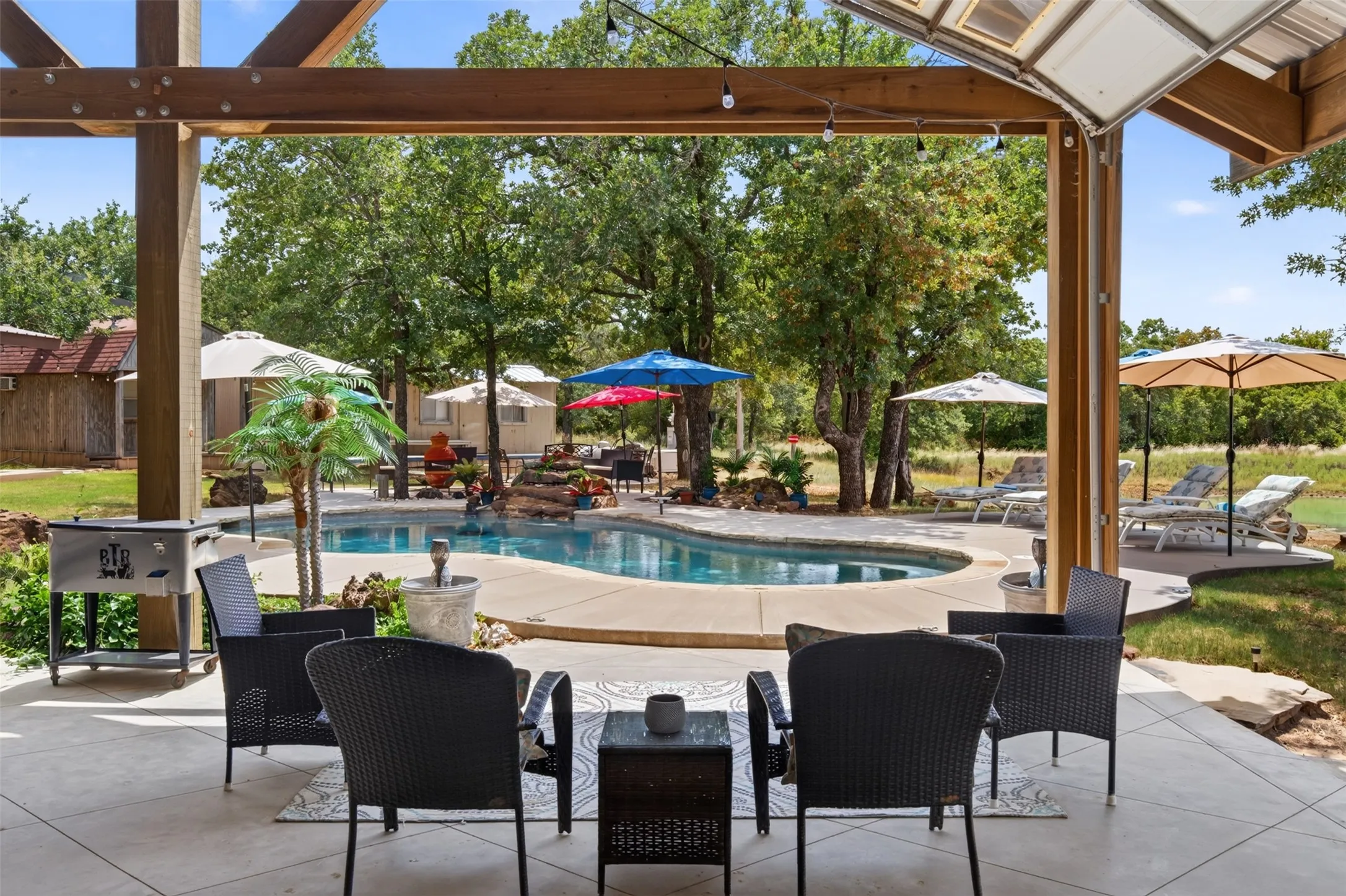 Single Family Residence For Sale in Young County , 400 Pumphrey Road, Loving, Texas 76460, 4 Bedroom, 3 Bathroom, Garage spaces, 3,536 Sqft, built in 2009, Price $1,900,000, mls#21359633, Real Estate Agent in Loving, Homes For Sale in Young county, Homes For Sale in Loving, Realtor in Loving Texas, Real Estate Brokerage Independent Realty Texas, Luminita Cordes Realtor