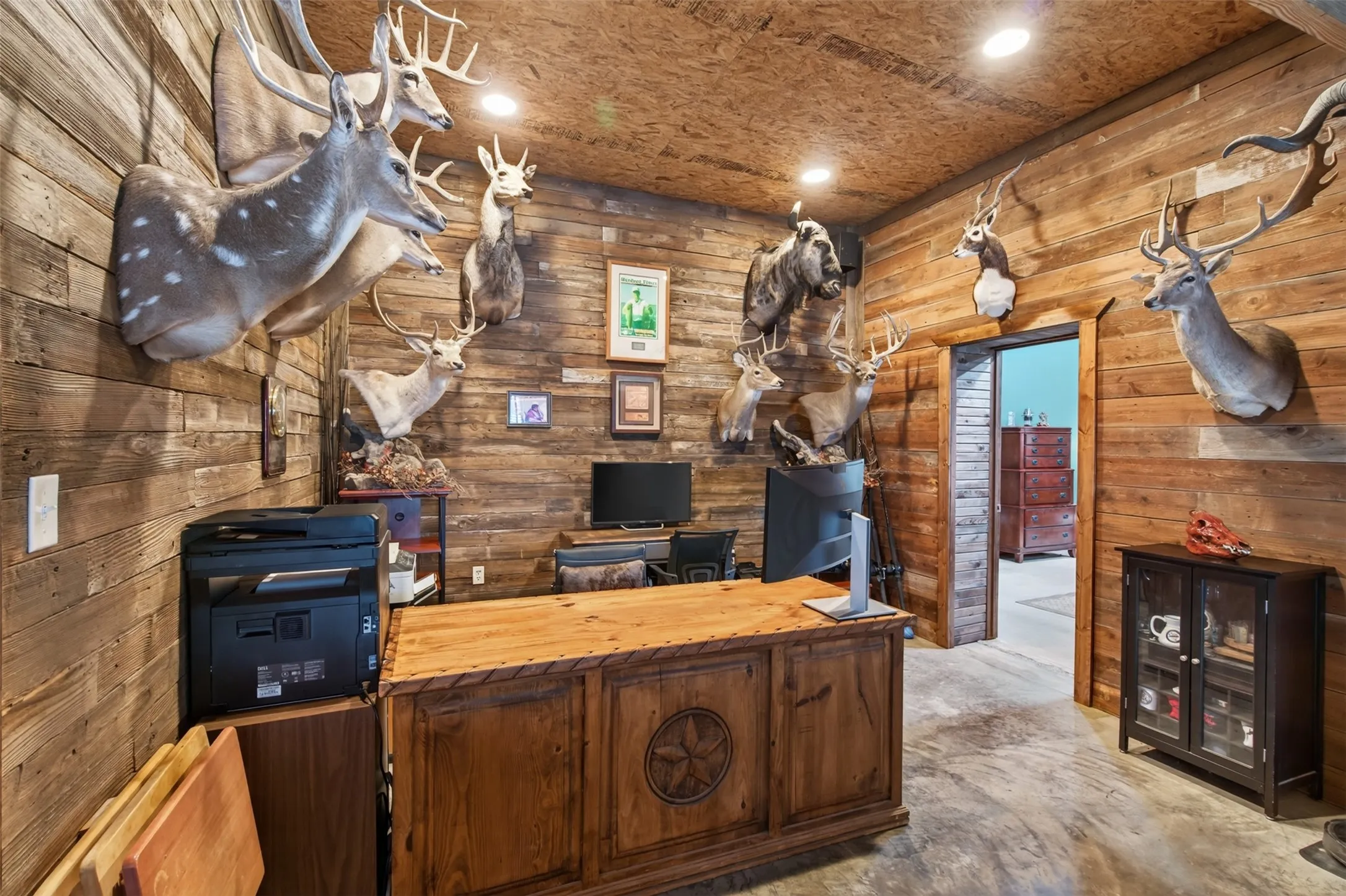 Single Family Residence For Sale in Young County , 400 Pumphrey Road, Loving, Texas 76460, 4 Bedroom, 3 Bathroom, Garage spaces, 3,536 Sqft, built in 2009, Price $1,900,000, mls#21359633, Real Estate Agent in Loving, Homes For Sale in Young county, Homes For Sale in Loving, Realtor in Loving Texas, Real Estate Brokerage Independent Realty Texas, Luminita Cordes Realtor