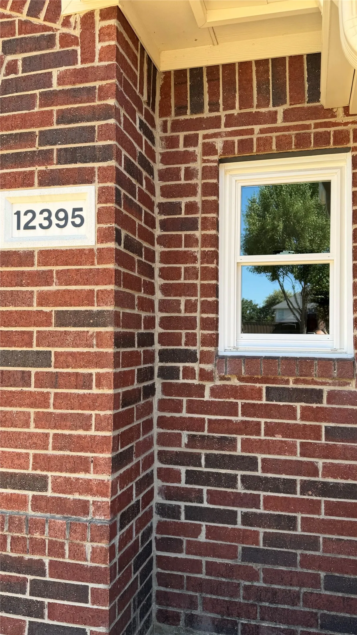 Single Family Residence For Sale in Collin County , 12395 Foothill Lane, Frisco, Texas 75035, 3 Bedroom, 2 Bathroom, 2 Garage spaces, 2,097 Sqft, built in 2003, mls#21352051, Real Estate Agent in Frisco, Homes For Sale in Collin county, Homes For Sale in Frisco, Realtor in Frisco Texas, Real Estate Brokerage Independent Realty Texas, Luminita Cordes Realtor