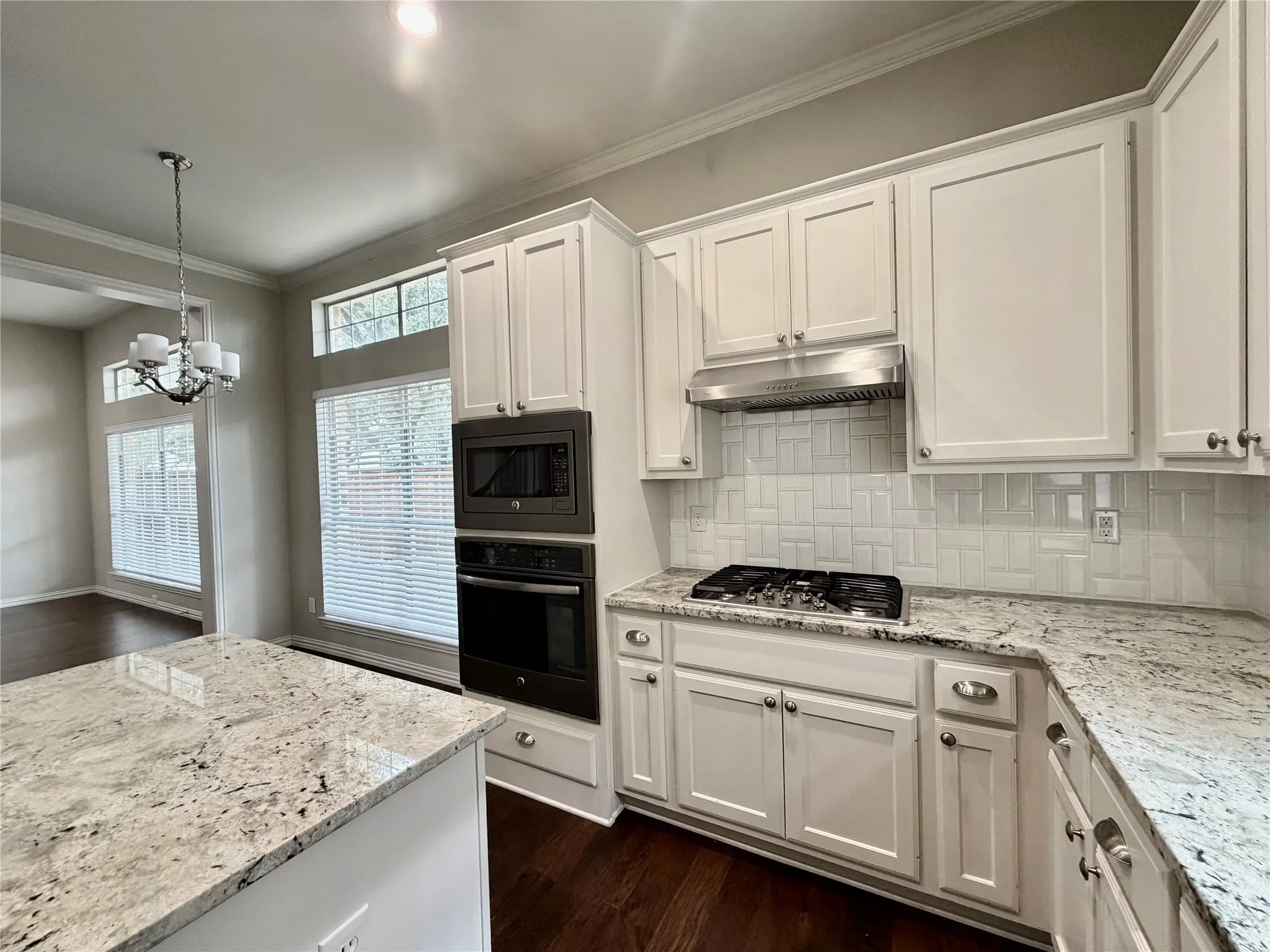 Single Family Residence For Rent in Collin County , 1848 Bachman Court, Plano, Texas 75075, 4 Bedroom, 3 Bathroom, 2 Garage spaces, 2,776 Sqft, built in 1992, mls#21355401, Real Estate Agent in Plano, Homes For Rent in Collin county, Homes For Rent in Plano, Realtor in Plano Texas, Real Estate Brokerage Independent Realty Texas, Luminita Cordes Realtor