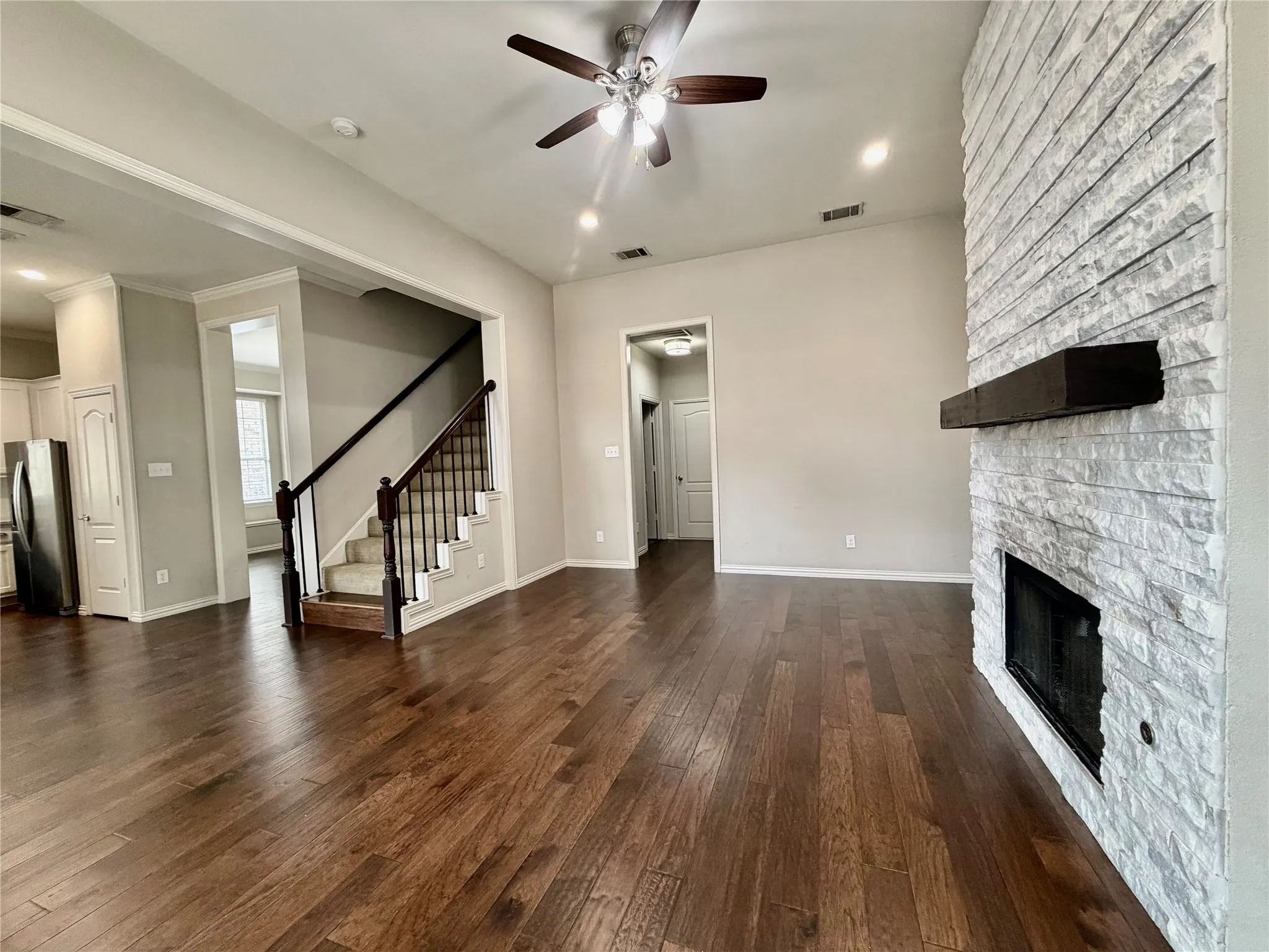 Single Family Residence For Rent in Collin County , 1848 Bachman Court, Plano, Texas 75075, 4 Bedroom, 3 Bathroom, 2 Garage spaces, 2,776 Sqft, built in 1992, mls#21355401, Real Estate Agent in Plano, Homes For Rent in Collin county, Homes For Rent in Plano, Realtor in Plano Texas, Real Estate Brokerage Independent Realty Texas, Luminita Cordes Realtor