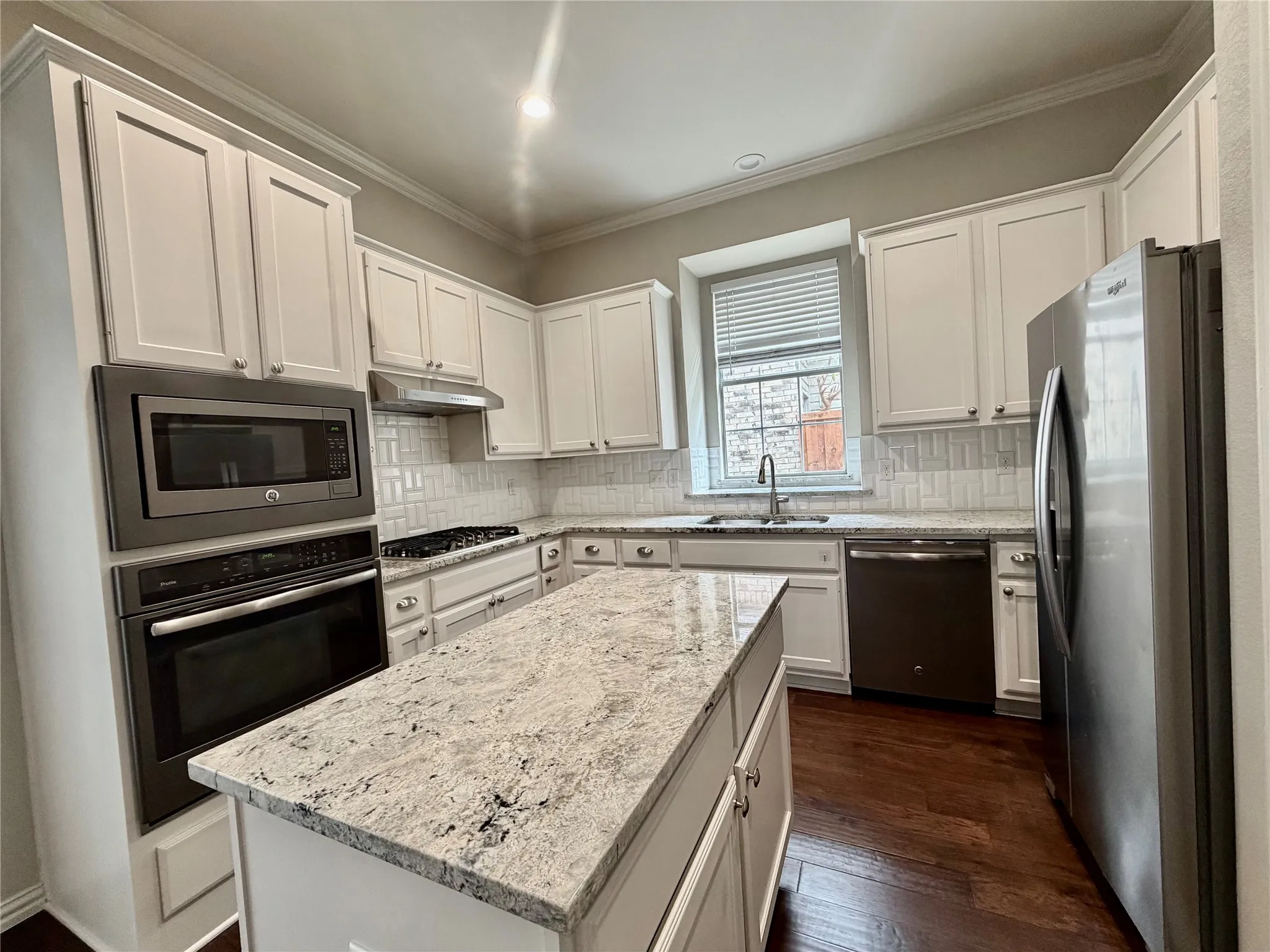 Single Family Residence For Rent in Collin County , 1848 Bachman Court, Plano, Texas 75075, 4 Bedroom, 3 Bathroom, 2 Garage spaces, 2,776 Sqft, built in 1992, mls#21355401, Real Estate Agent in Plano, Homes For Rent in Collin county, Homes For Rent in Plano, Realtor in Plano Texas, Real Estate Brokerage Independent Realty Texas, Luminita Cordes Realtor