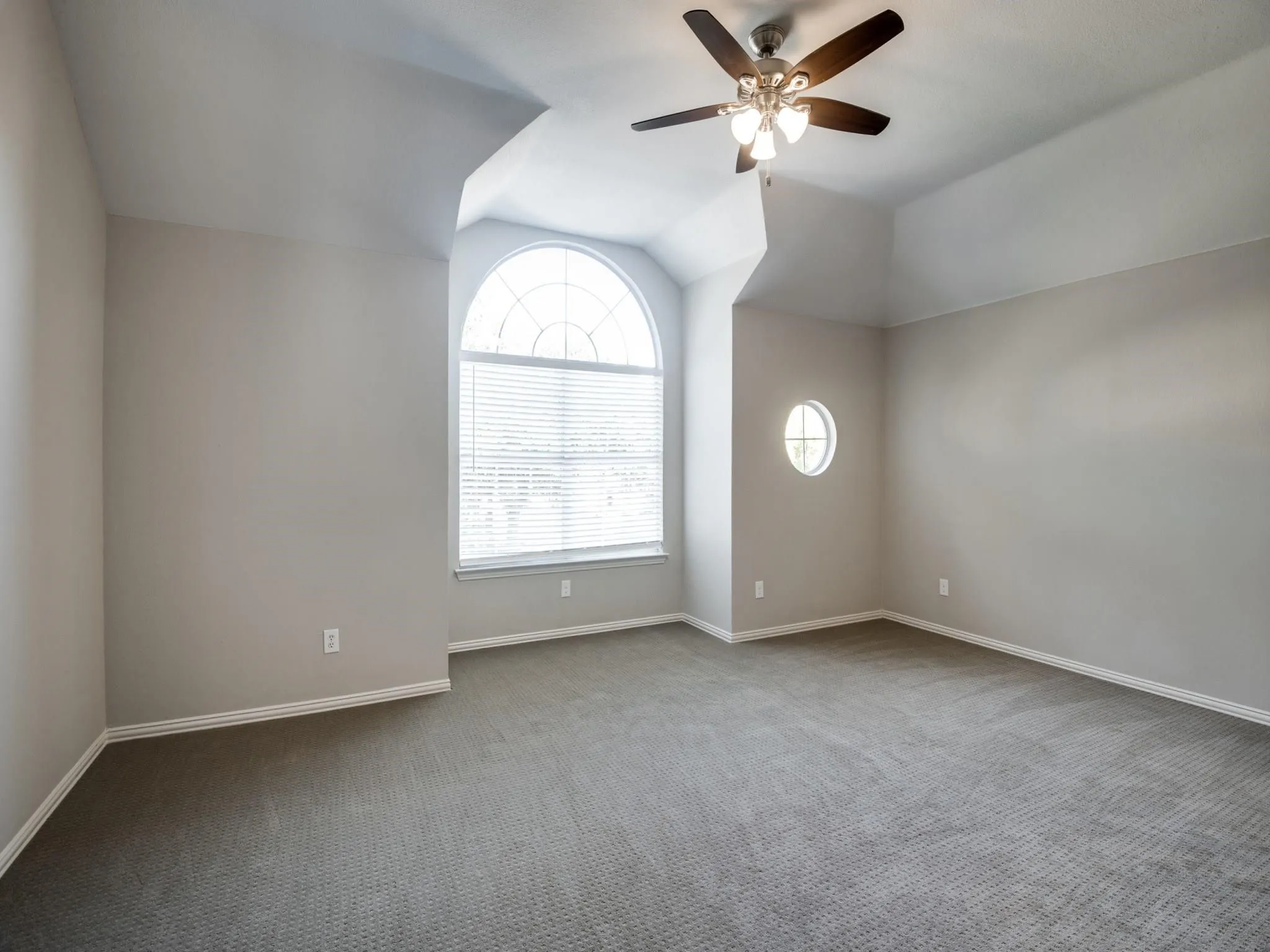 Single Family Residence For Rent in Collin County , 1848 Bachman Court, Plano, Texas 75075, 4 Bedroom, 3 Bathroom, 2 Garage spaces, 2,776 Sqft, built in 1992, mls#21355401, Real Estate Agent in Plano, Homes For Rent in Collin county, Homes For Rent in Plano, Realtor in Plano Texas, Real Estate Brokerage Independent Realty Texas, Luminita Cordes Realtor