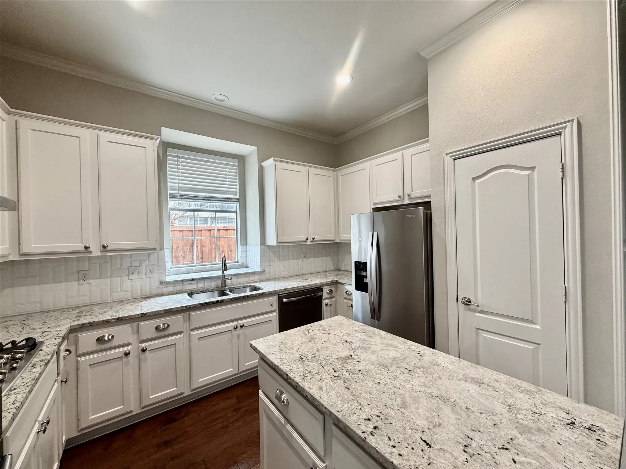 Single Family Residence For Rent in Collin County , 1848 Bachman Court, Plano, Texas 75075, 4 Bedroom, 3 Bathroom, 2 Garage spaces, 2,776 Sqft, built in 1992, mls#21355401, Real Estate Agent in Plano, Homes For Rent in Collin county, Homes For Rent in Plano, Realtor in Plano Texas, Real Estate Brokerage Independent Realty Texas, Luminita Cordes Realtor