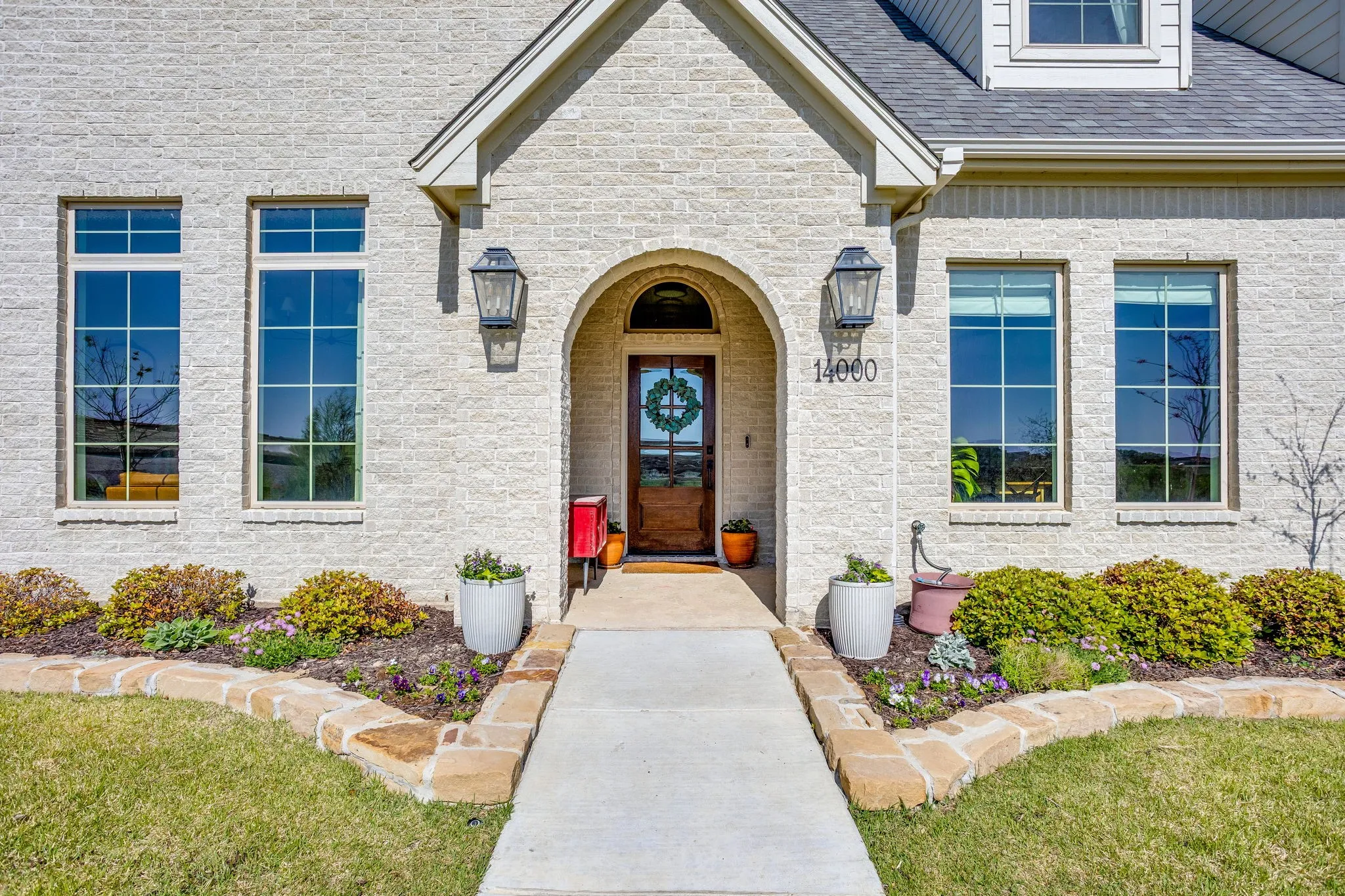 Single Family Residence For Sale in Parker County , 14000 Rozana Street, Fort Worth, Texas 76008, 4 Bedroom, 3 Bathroom, 2 Garage spaces, 3,211 Sqft, built in 2022, mls#21357630, Real Estate Agent in Fort Worth, Homes For Sale in Parker county, Homes For Sale in Fort Worth, Realtor in Fort Worth Texas, Real Estate Brokerage Independent Realty Texas, Luminita Cordes Realtor