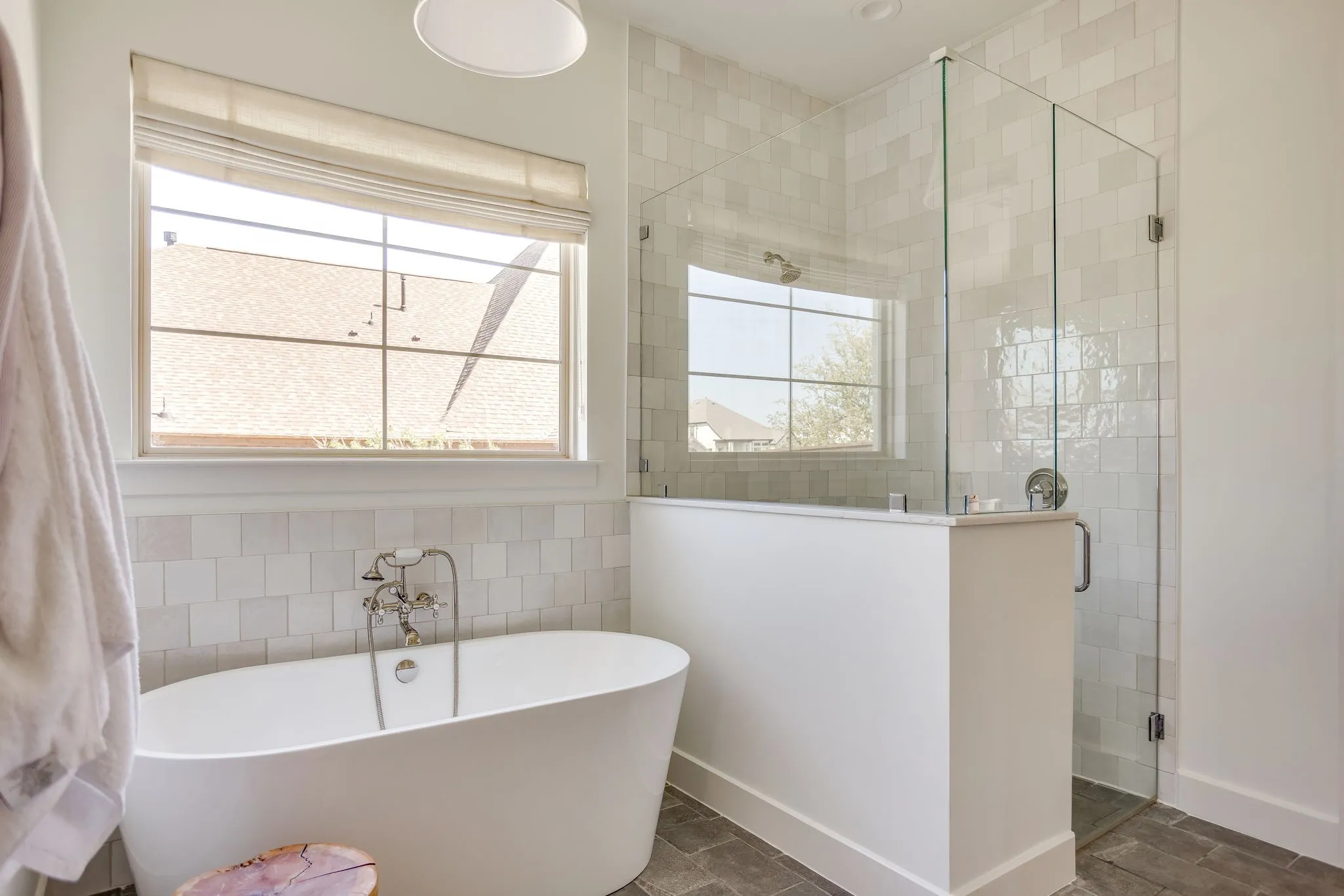 Single Family Residence For Sale in Parker County , 14000 Rozana Street, Fort Worth, Texas 76008, 4 Bedroom, 3 Bathroom, 2 Garage spaces, 3,211 Sqft, built in 2022, mls#21357630, Real Estate Agent in Fort Worth, Homes For Sale in Parker county, Homes For Sale in Fort Worth, Realtor in Fort Worth Texas, Real Estate Brokerage Independent Realty Texas, Luminita Cordes Realtor
