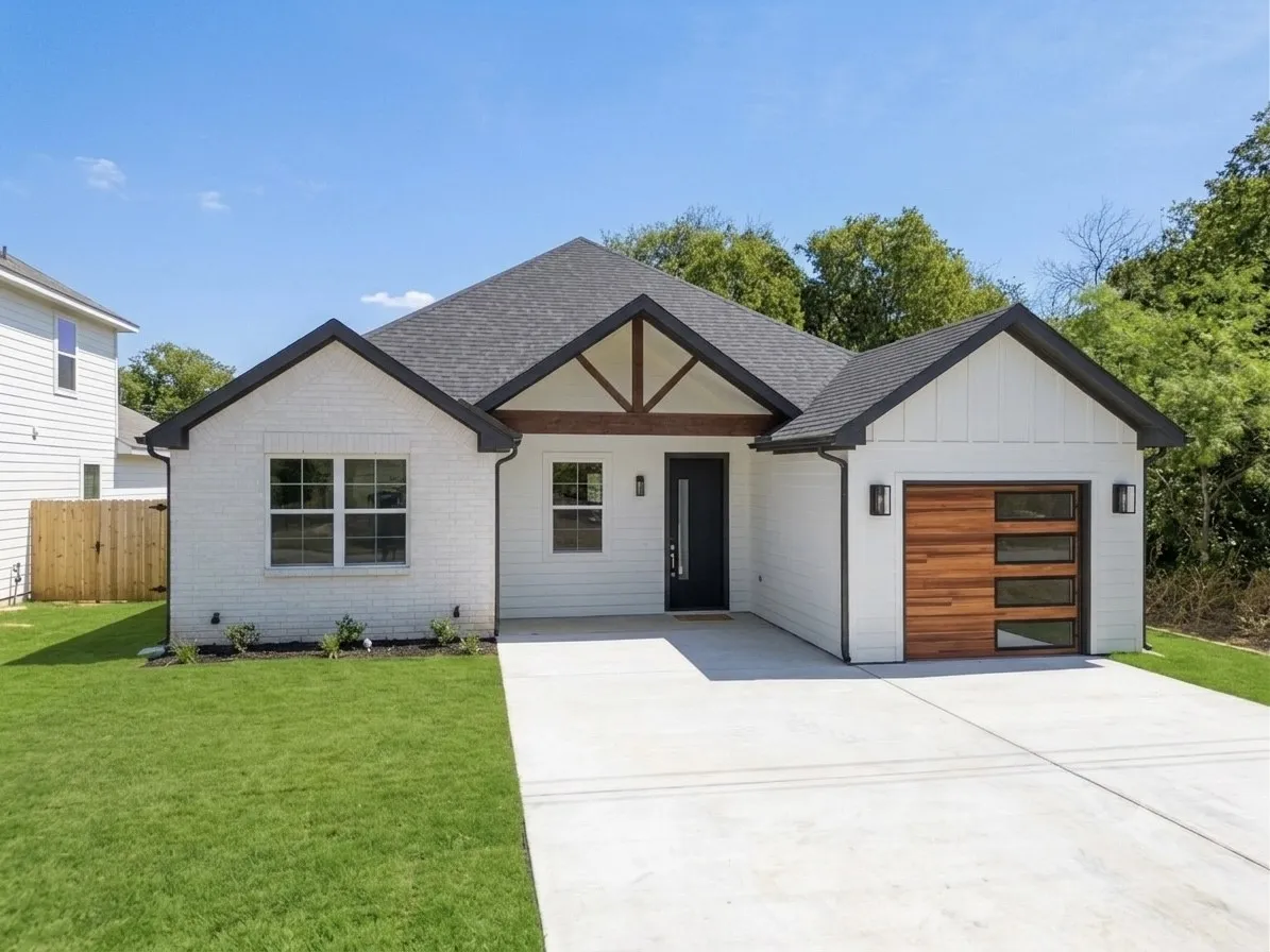 Single Family Residence For Sale in Hood County , 5555 Mercedes Circle, Granbury, Texas 76048, 3 Bedroom, 2 Bathroom, 1 Garage spaces, 1,425 Sqft, built in 2026, mls#21363322, Real Estate Agent in Granbury, Homes For Sale in Hood county, Homes For Sale in Granbury, Realtor in Granbury Texas, Real Estate Brokerage Independent Realty Texas, Luminita Cordes Realtor